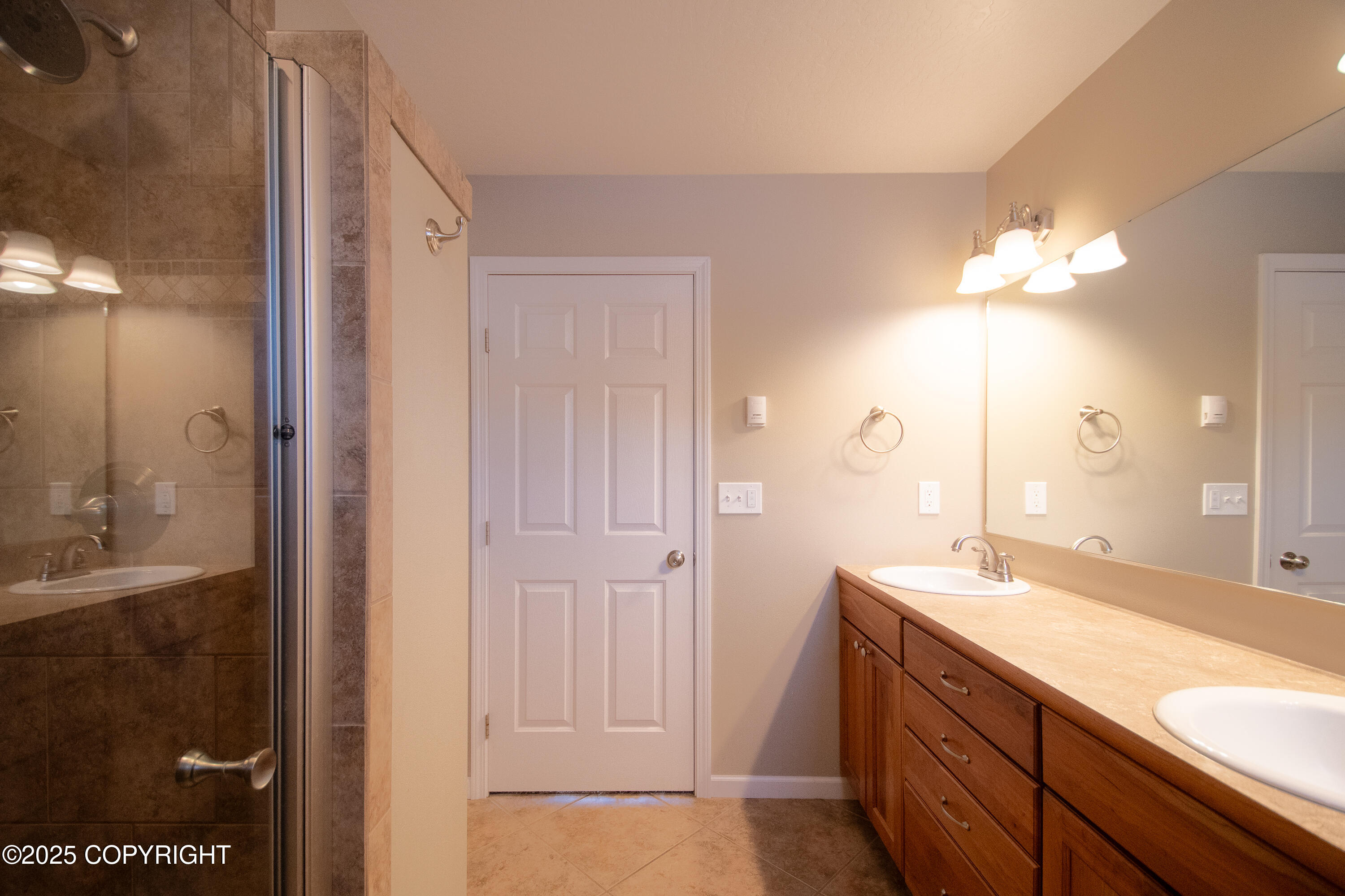 925 Soundview Avenue