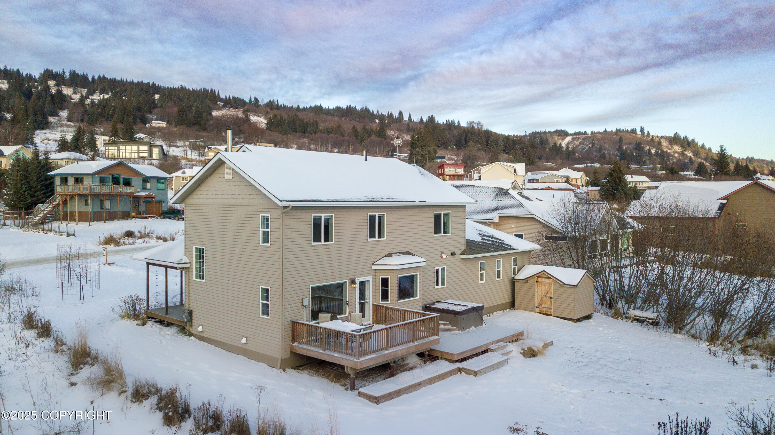 925 Soundview Avenue