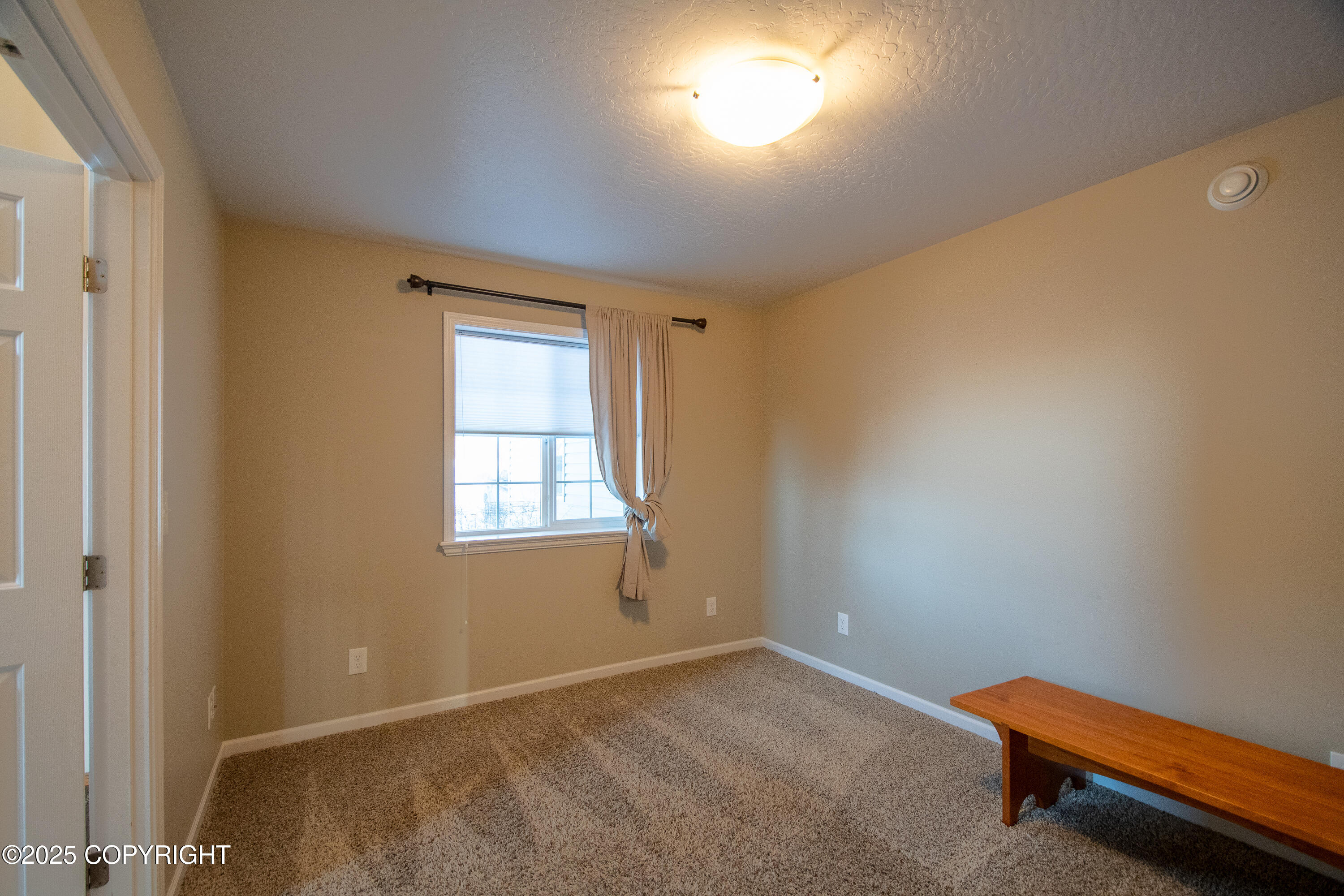 925 Soundview Avenue