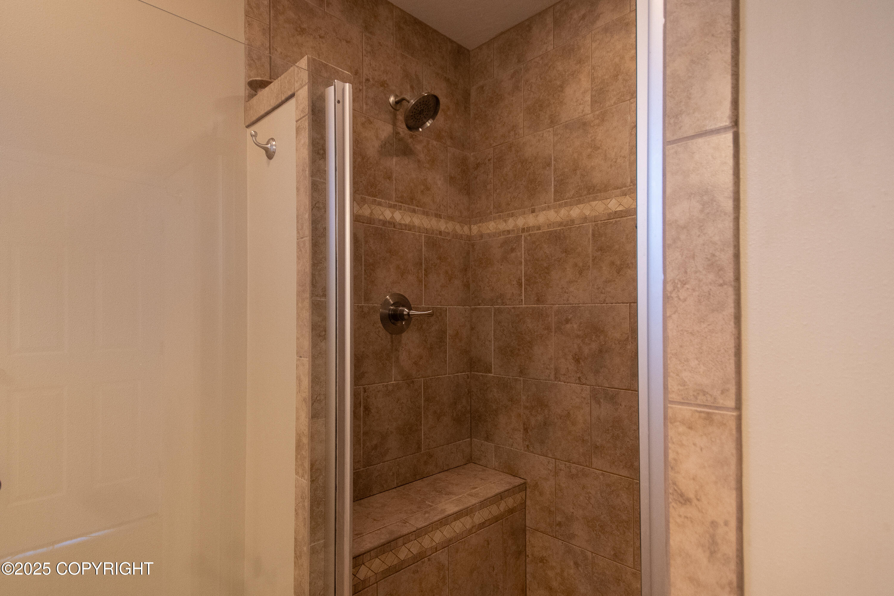 925 Soundview Avenue