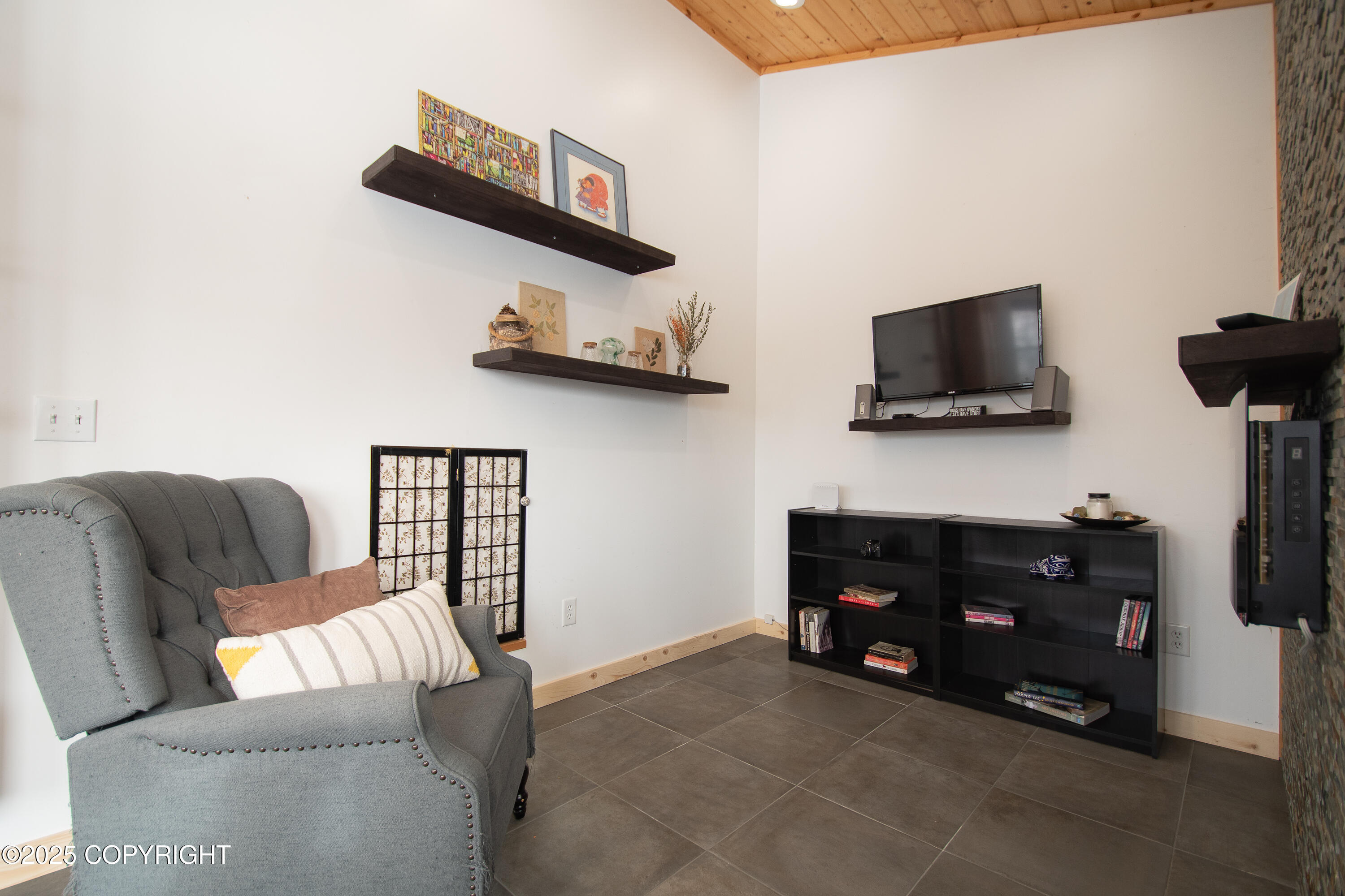 41534 Redoubt Circle