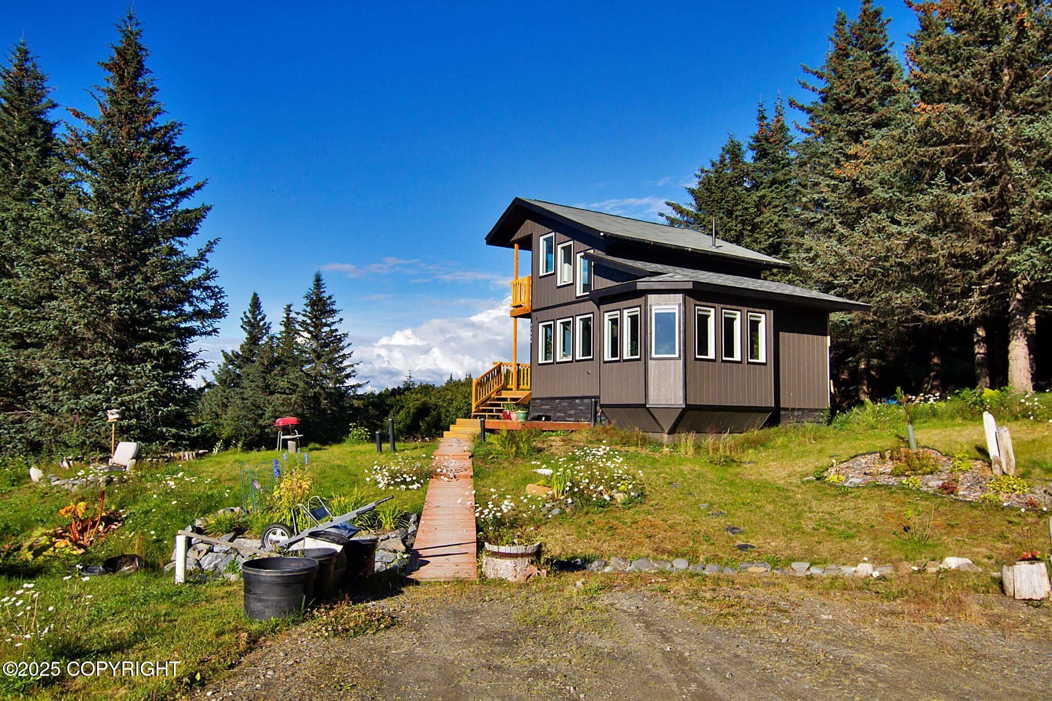 41534 Redoubt Circle