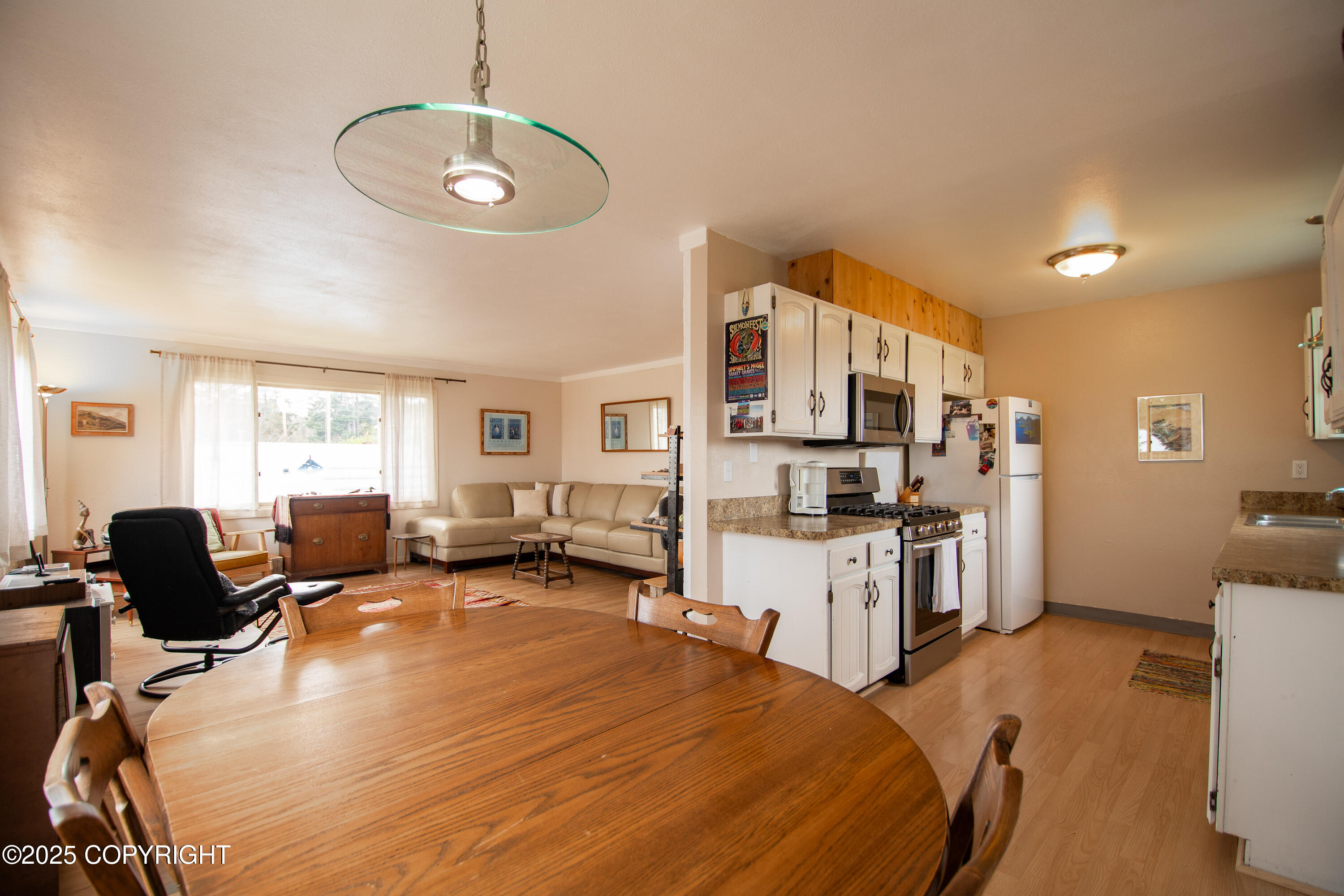 414 Bonanza Avenue