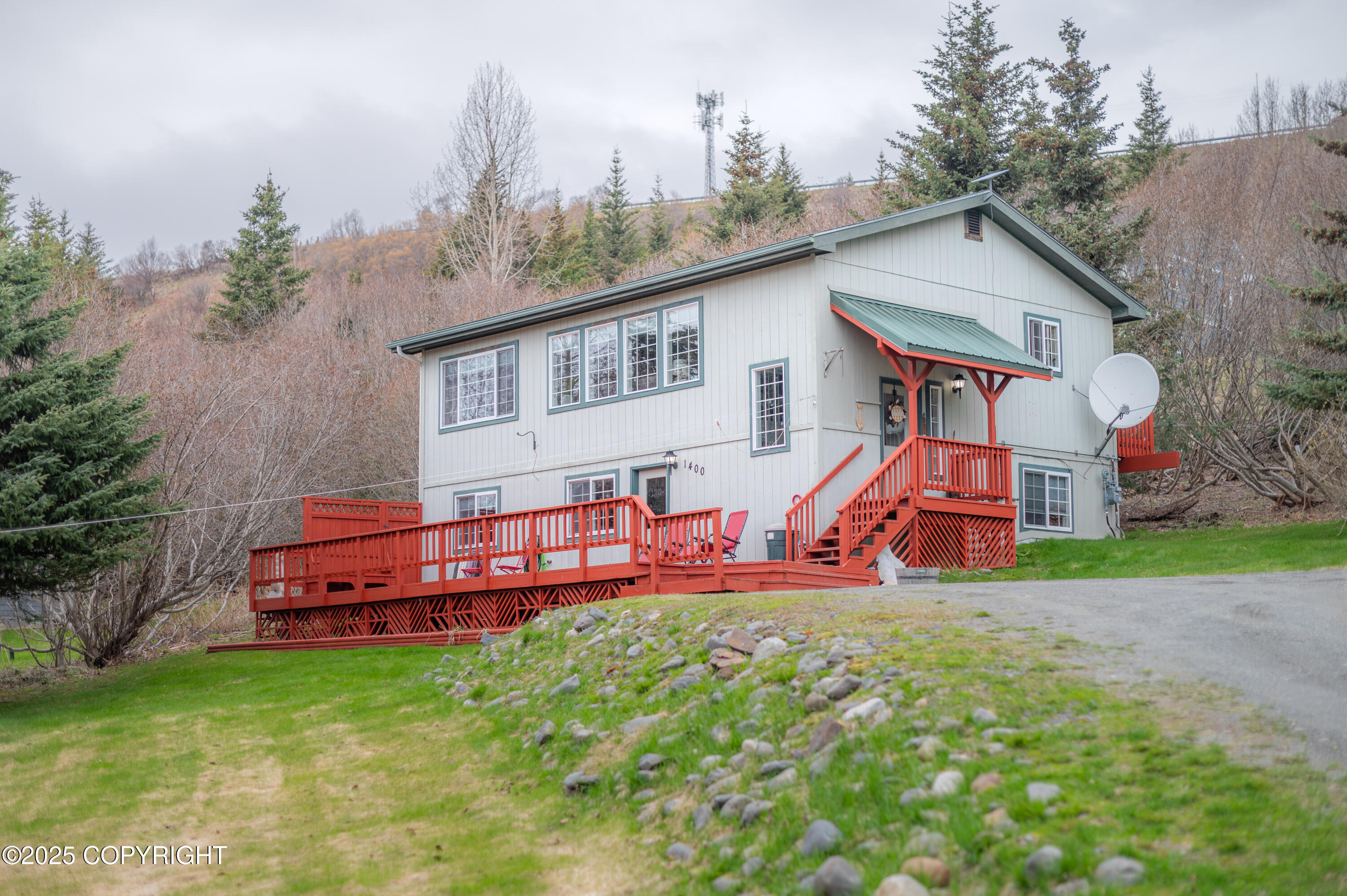 1400 Race Road