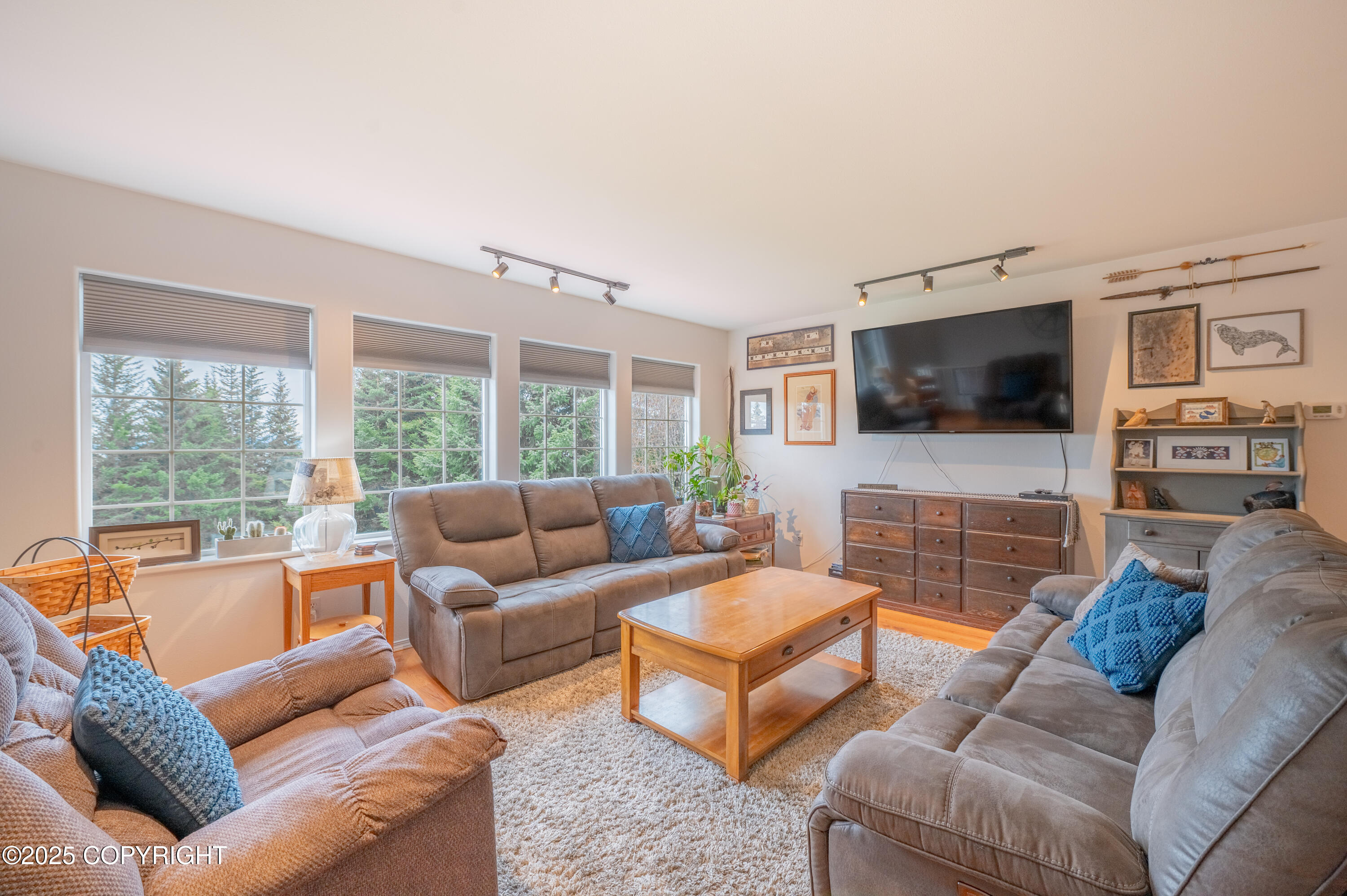 1400 Race Road