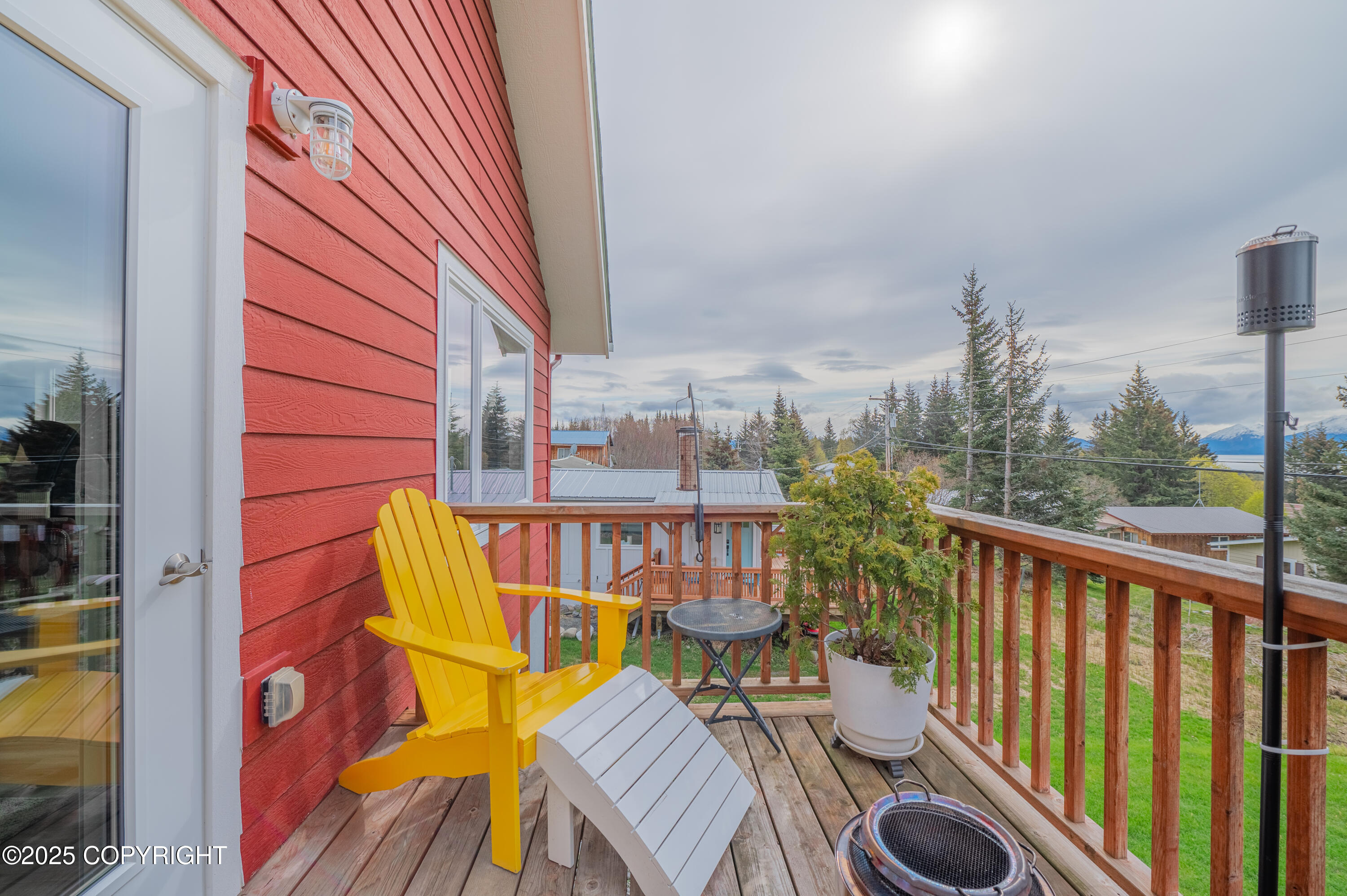 437 W Fairview Avenue