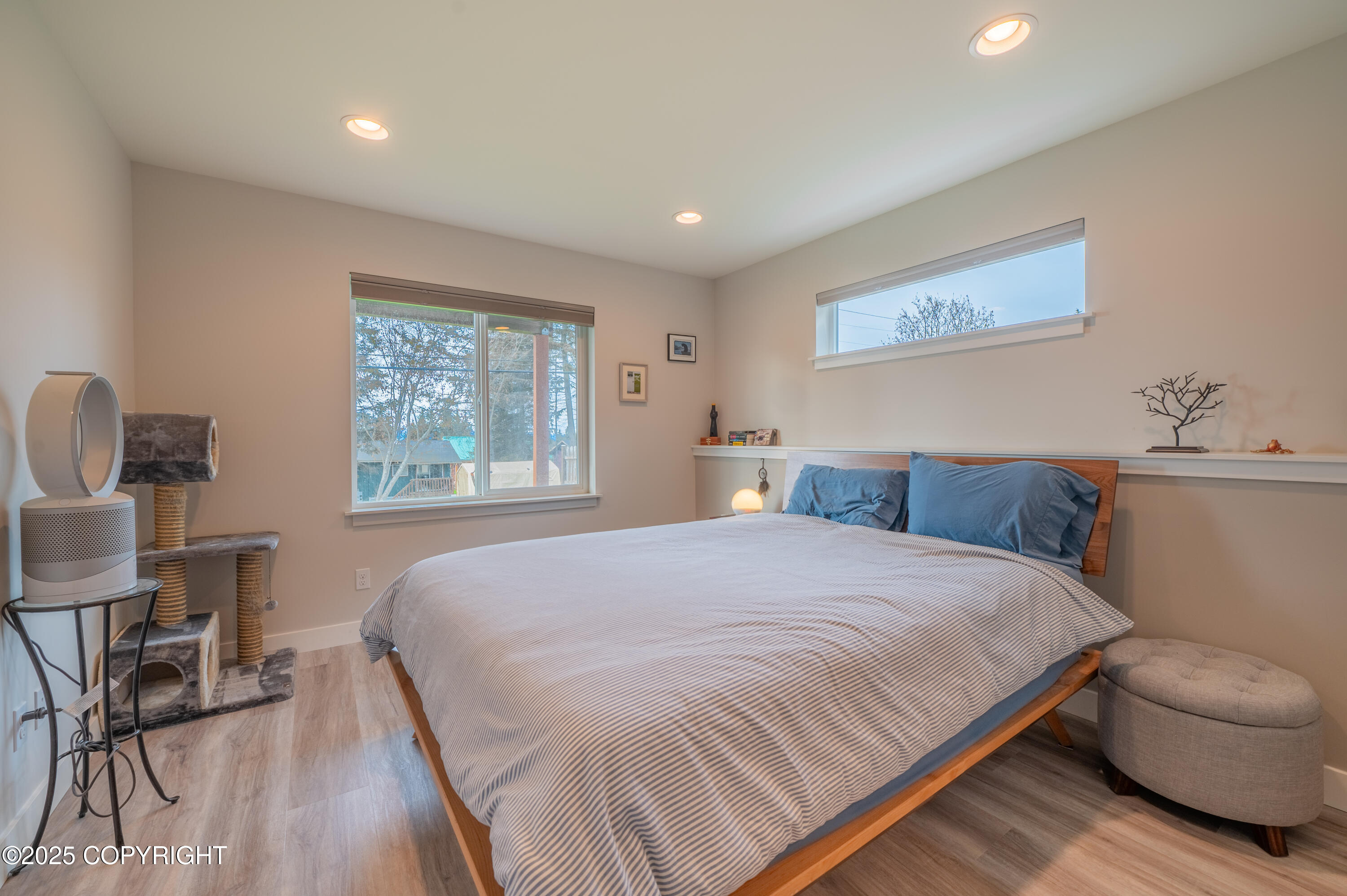437 W Fairview Avenue