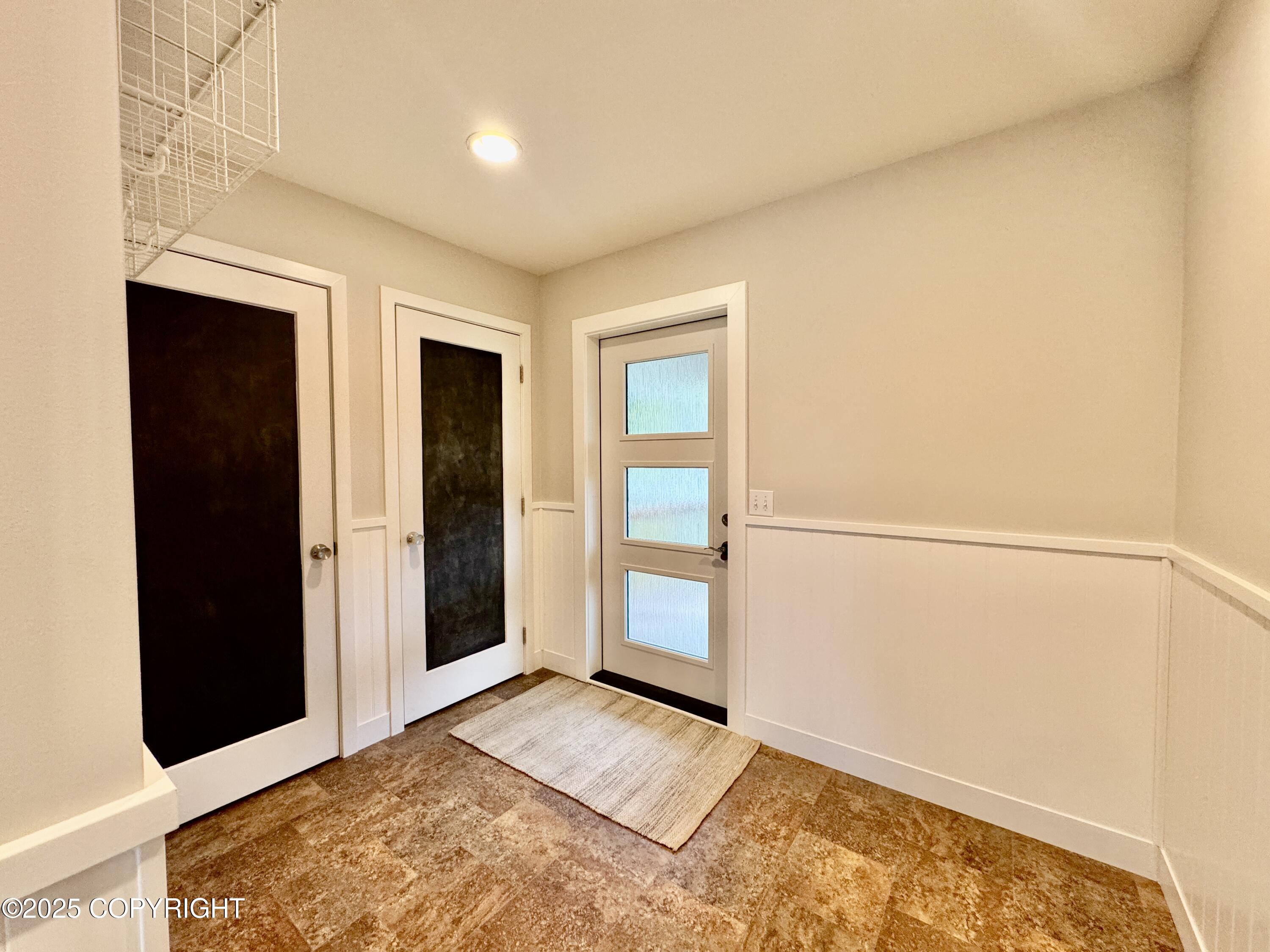 437 W Fairview Avenue