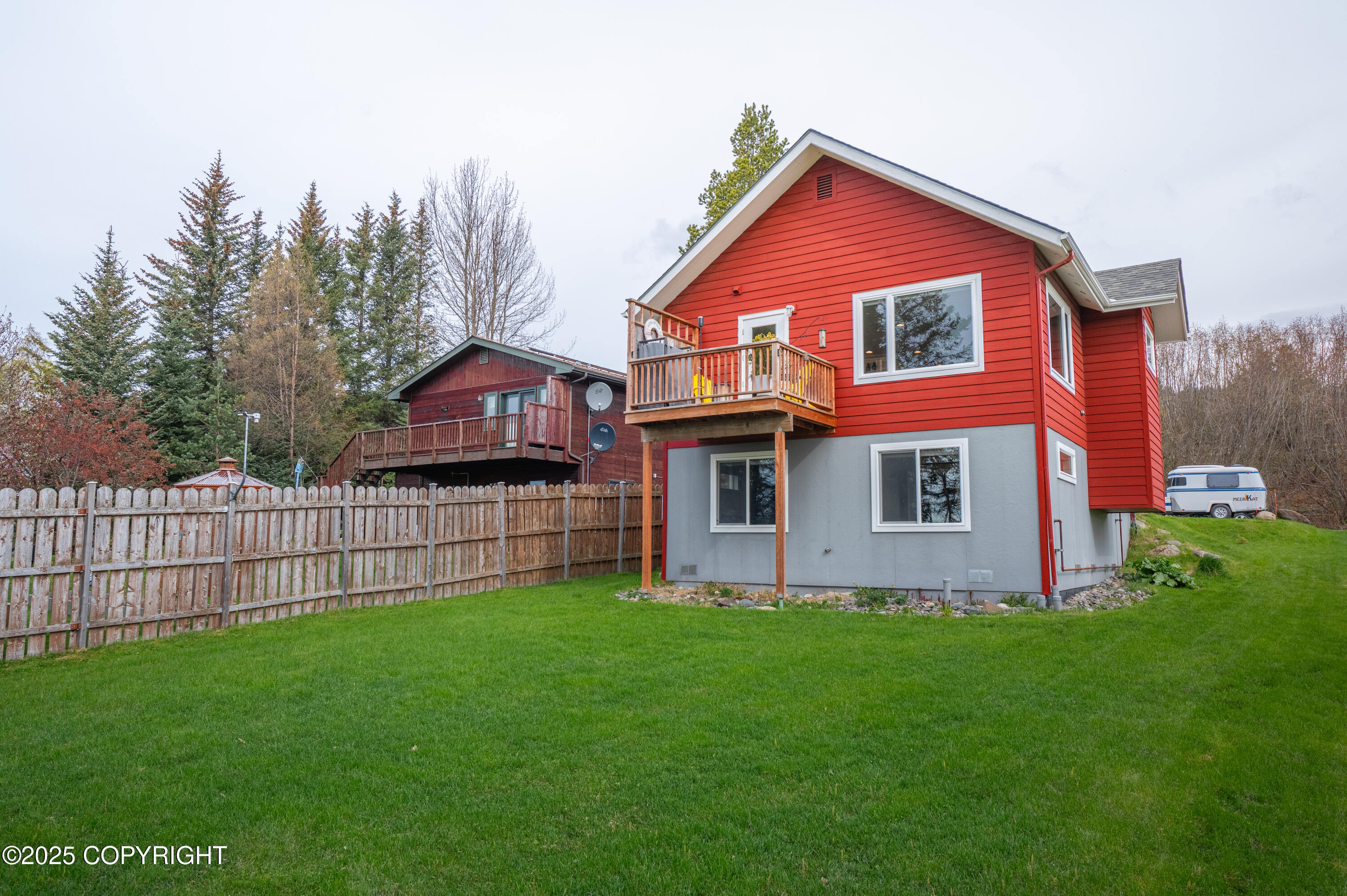 437 W Fairview Avenue