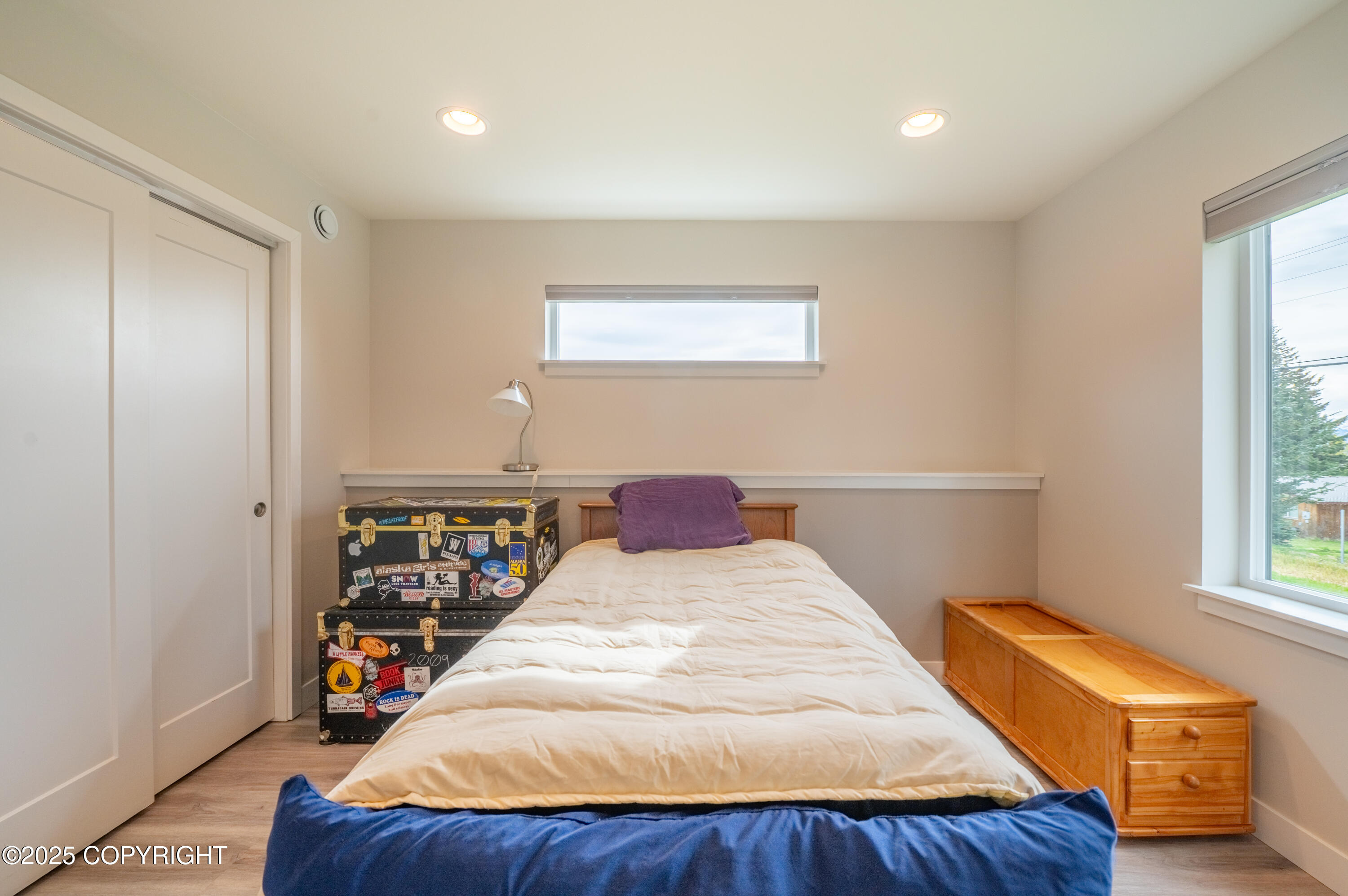 437 W Fairview Avenue