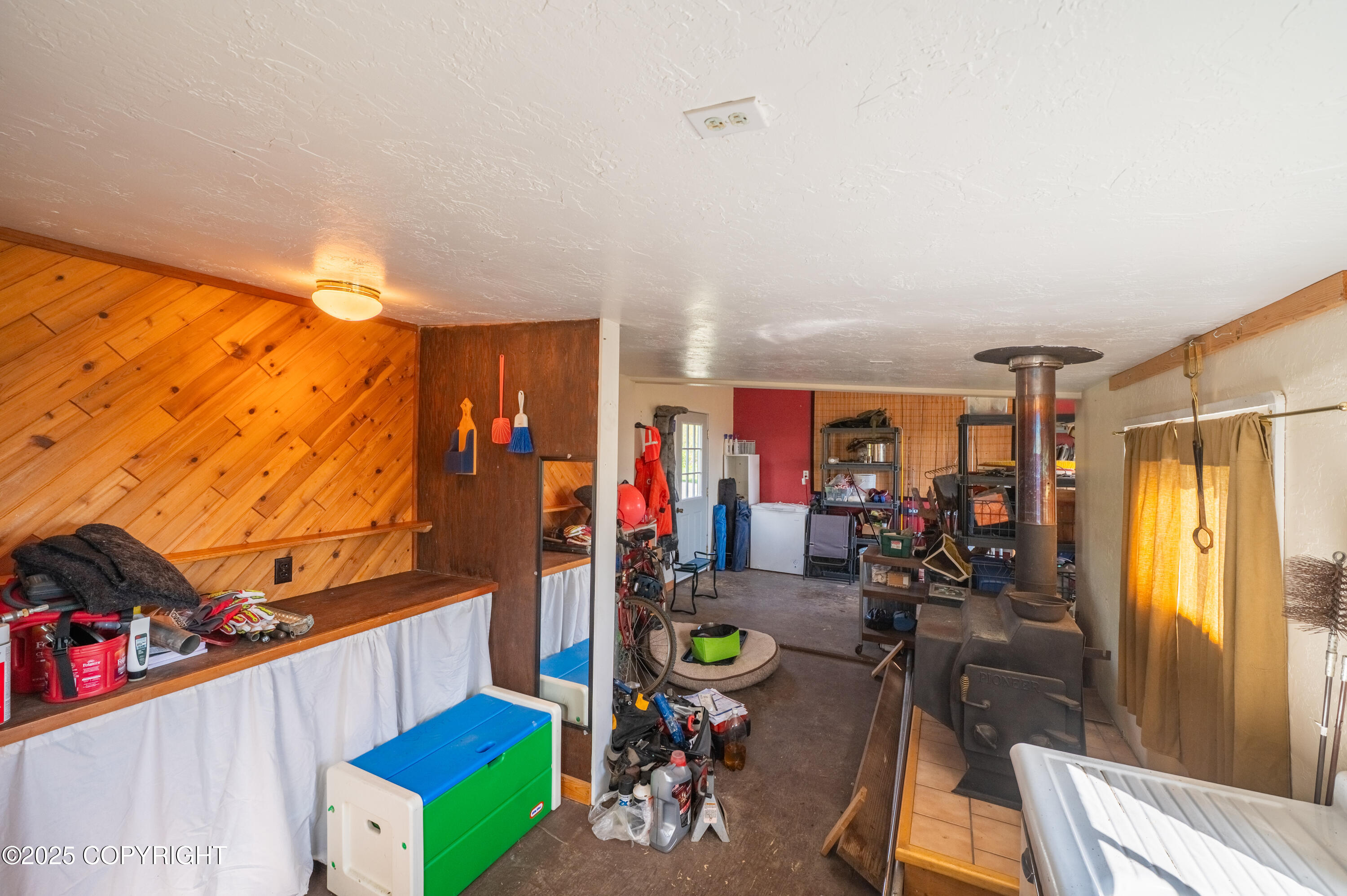 2435 Paradise Place
