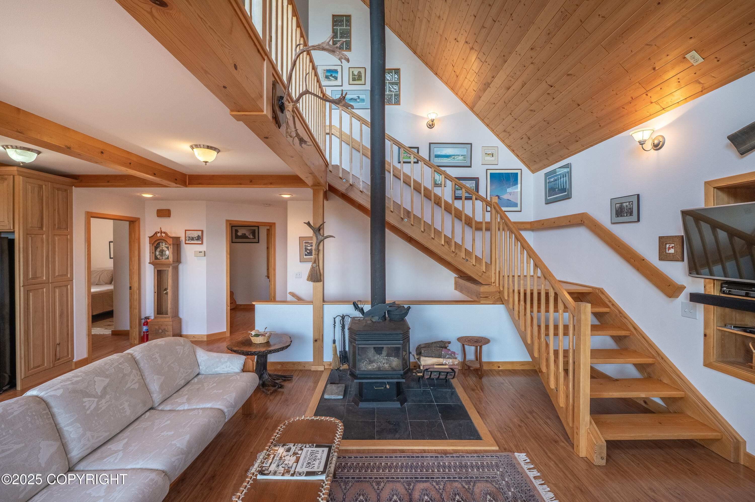 2032 Horizon Court