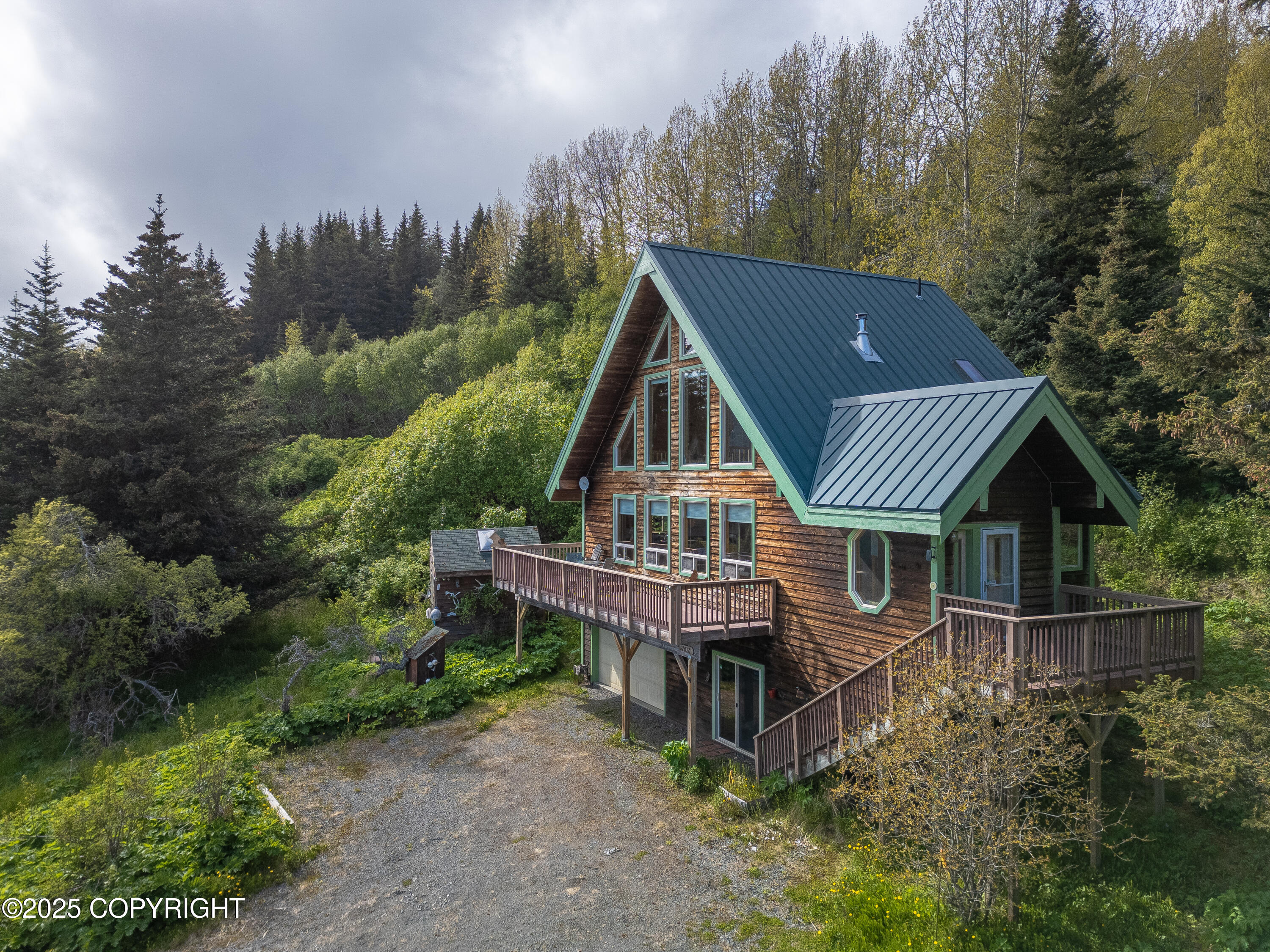 2032 Horizon Court
