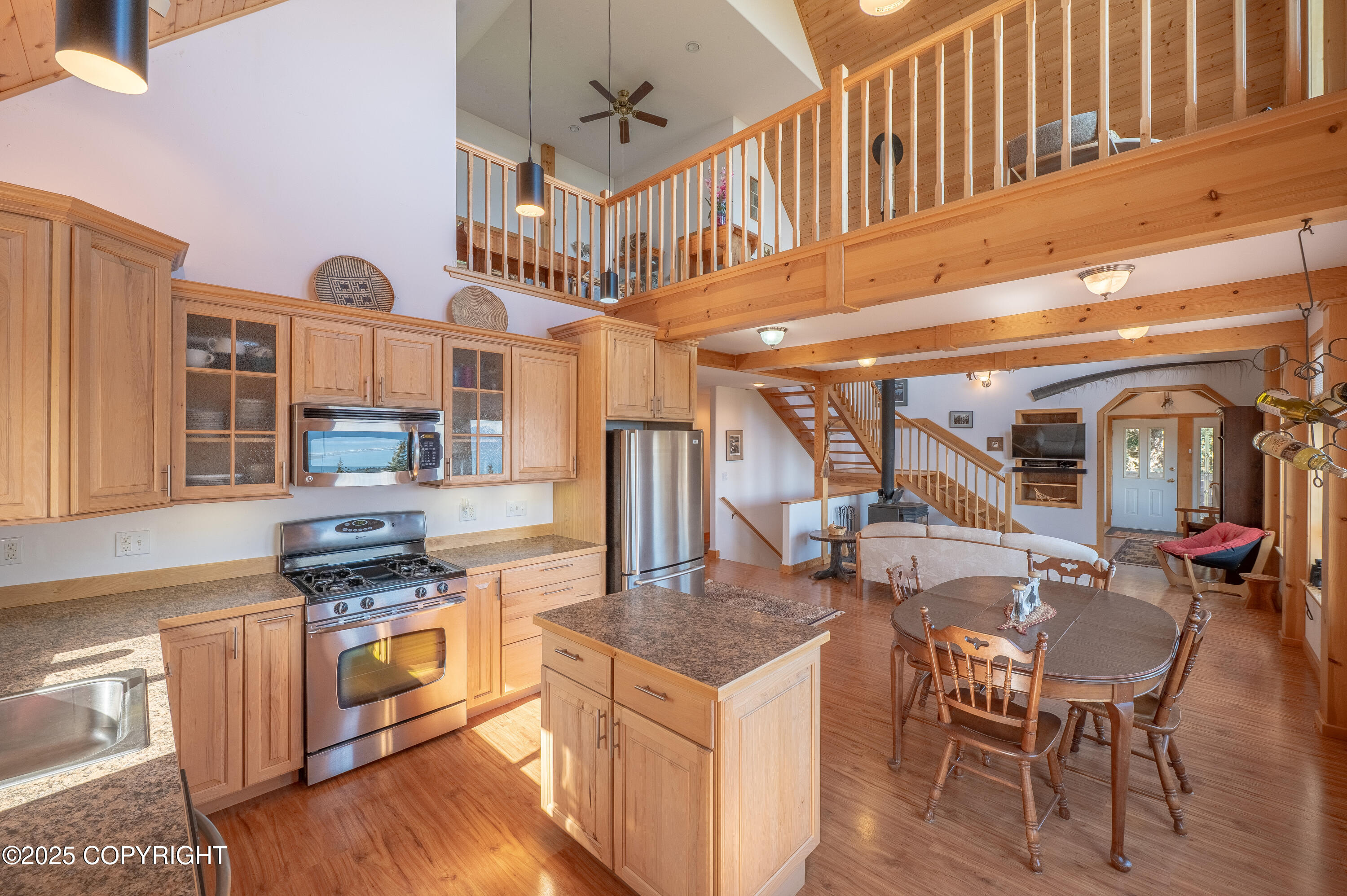 2032 Horizon Court