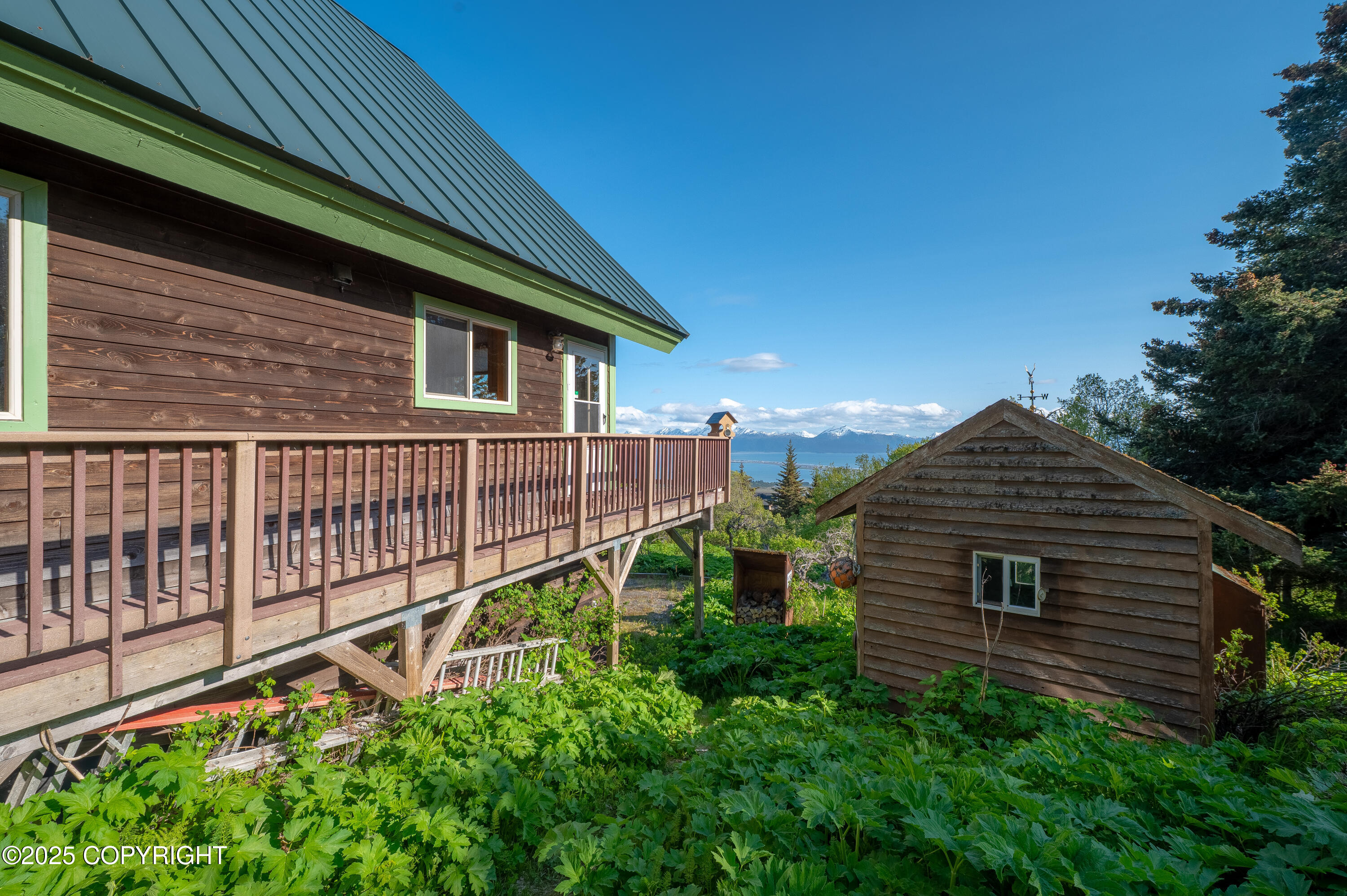 2032 Horizon Court