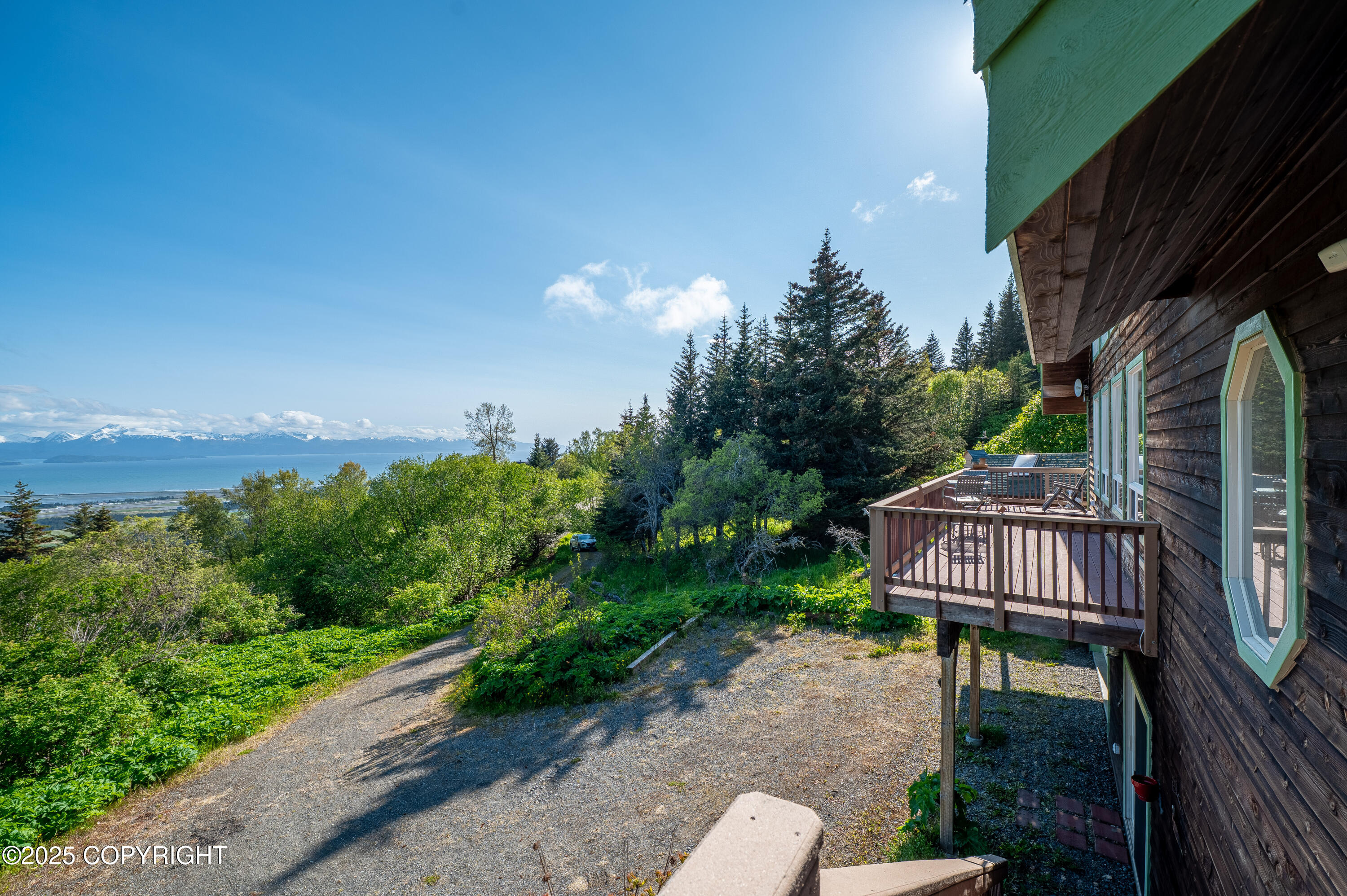 2032 Horizon Court