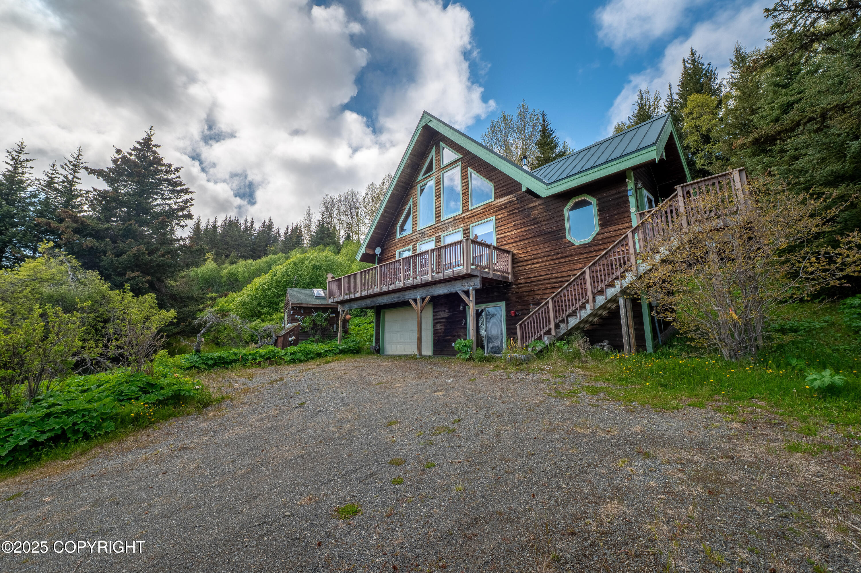 2032 Horizon Court