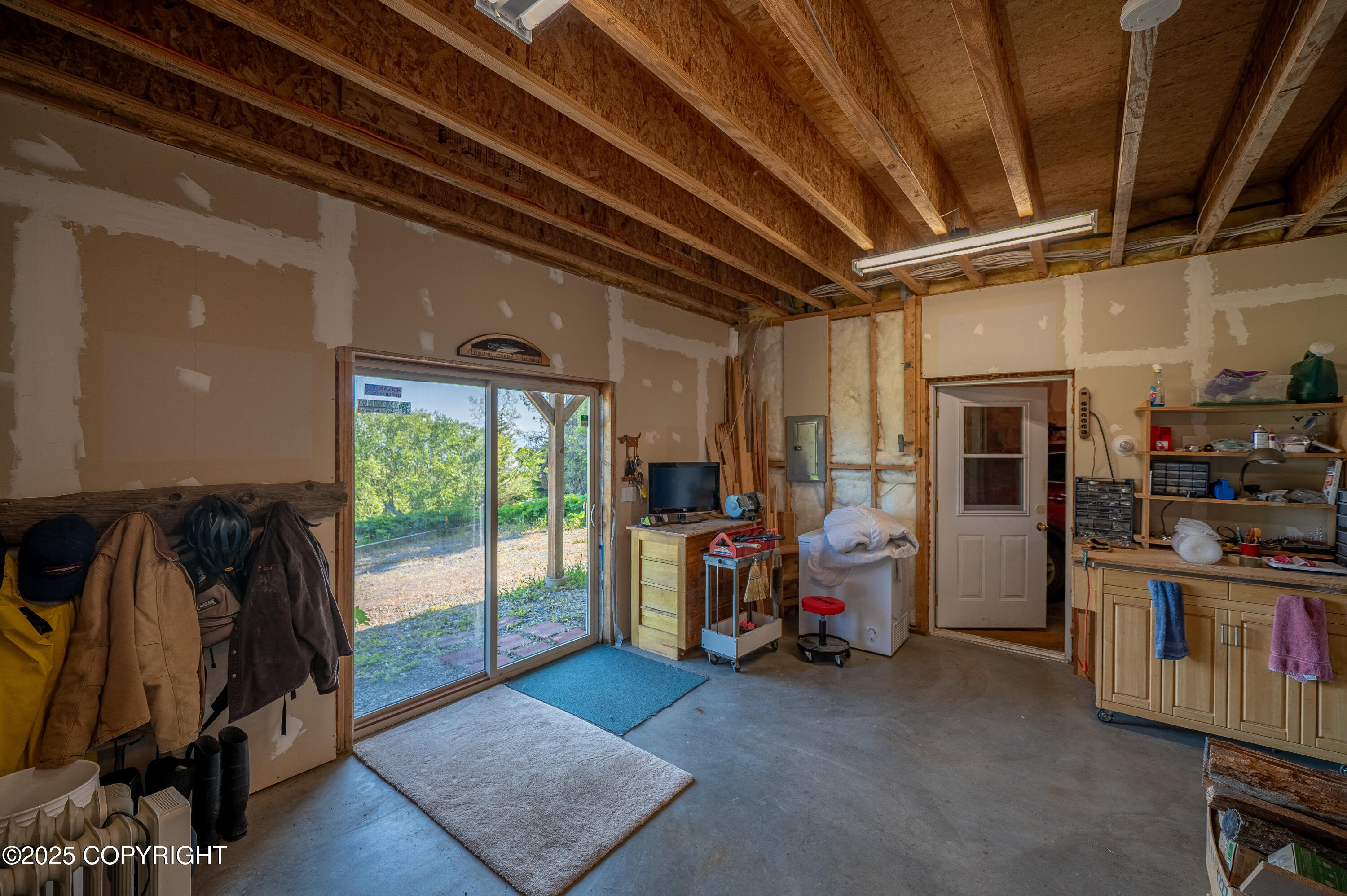 2032 Horizon Court