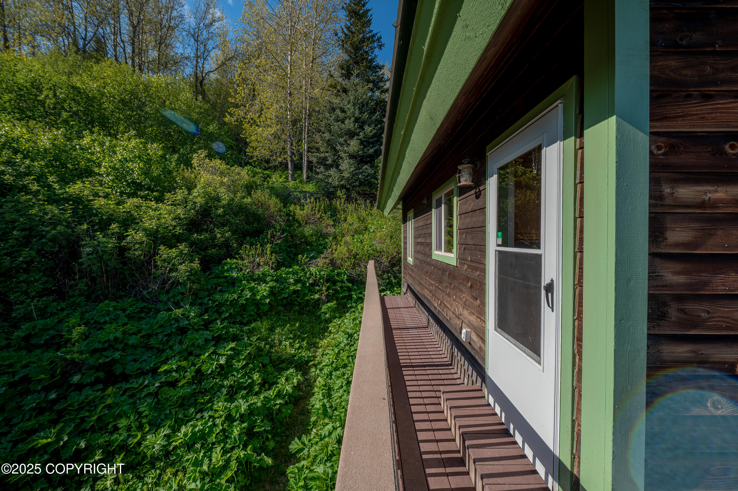 2032 Horizon Court