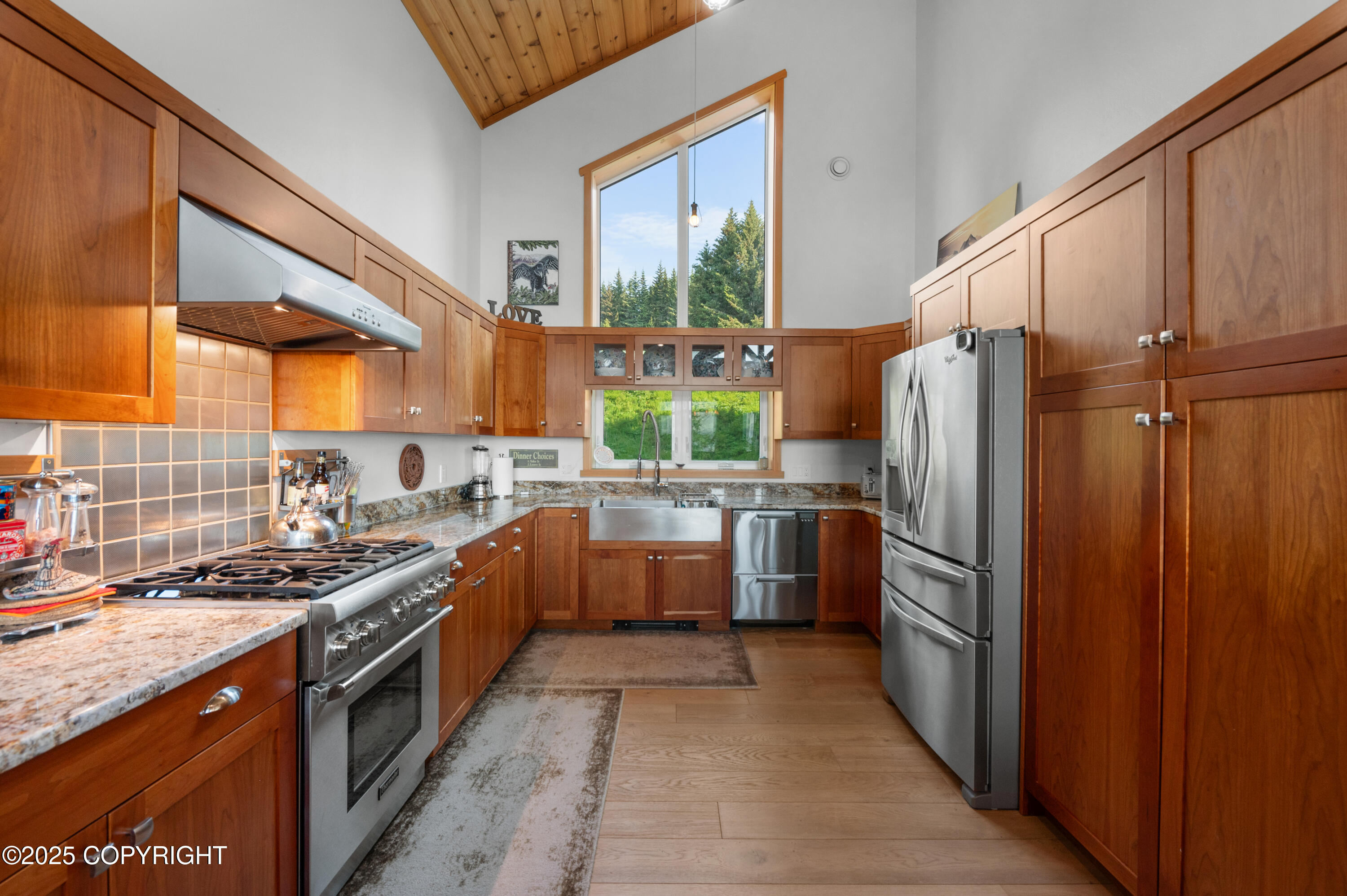 2500 W Highland Drive