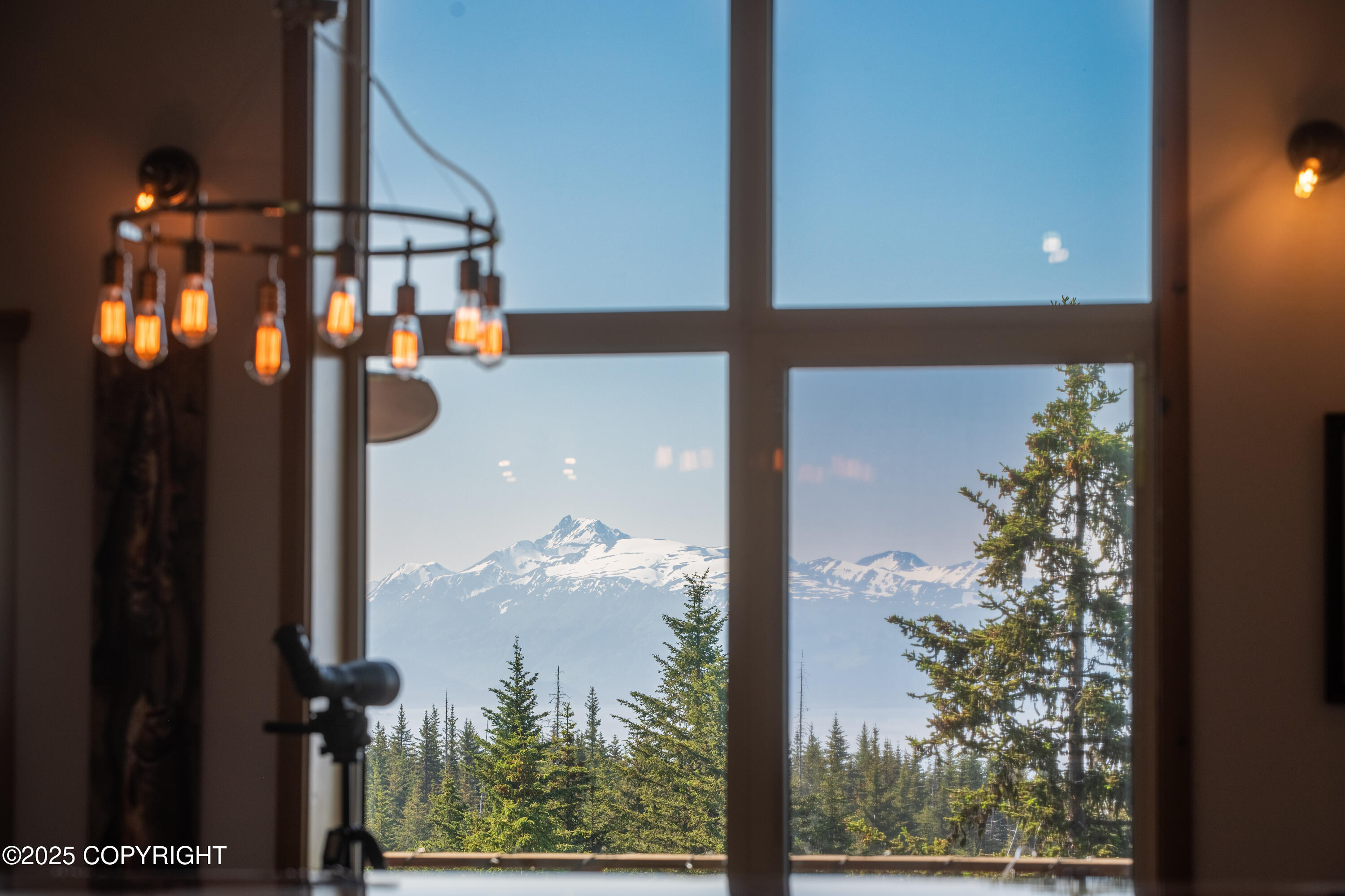 2500 W Highland Drive