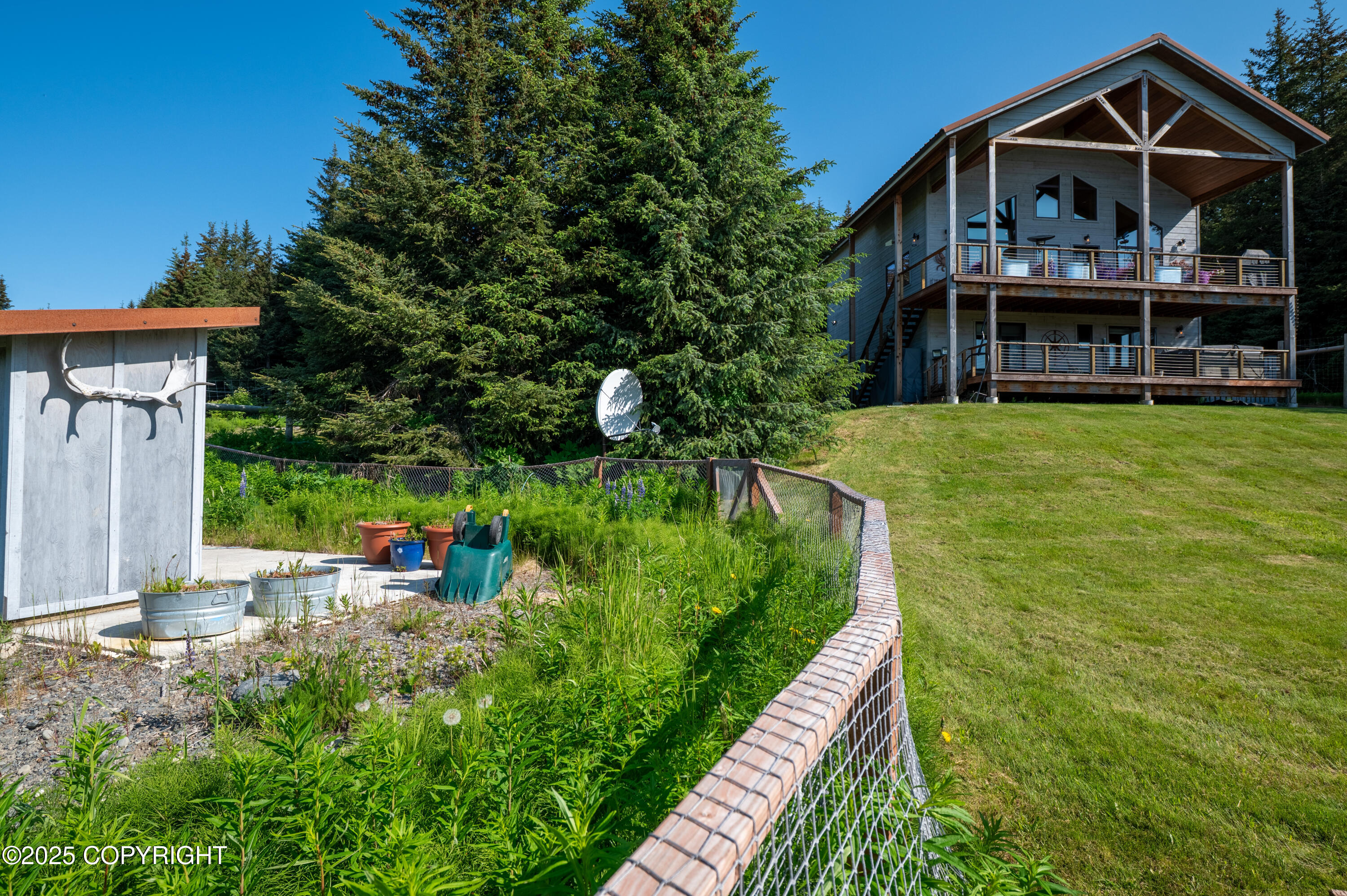 2500 W Highland Drive