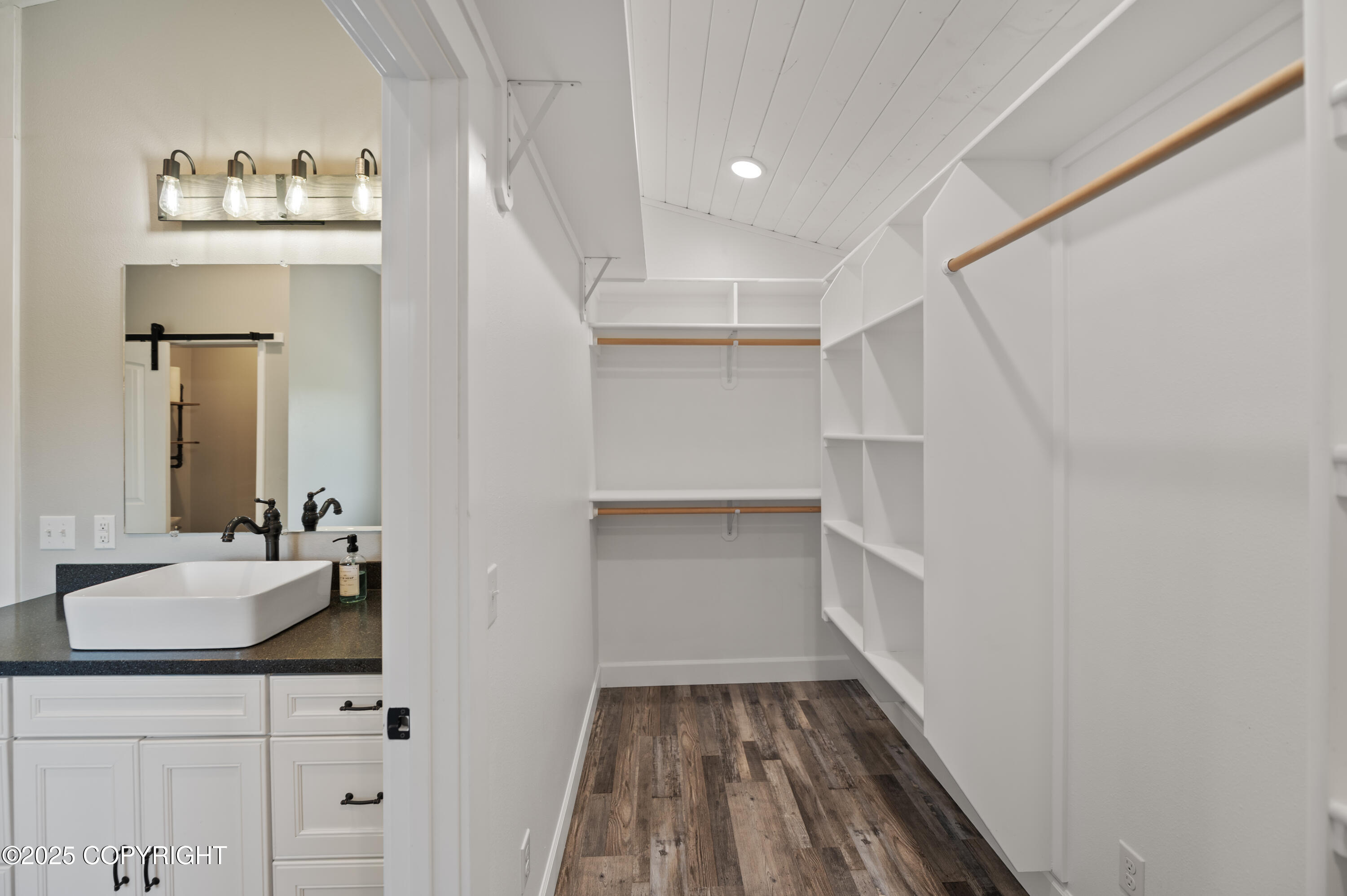 51049 Hubbard Lane