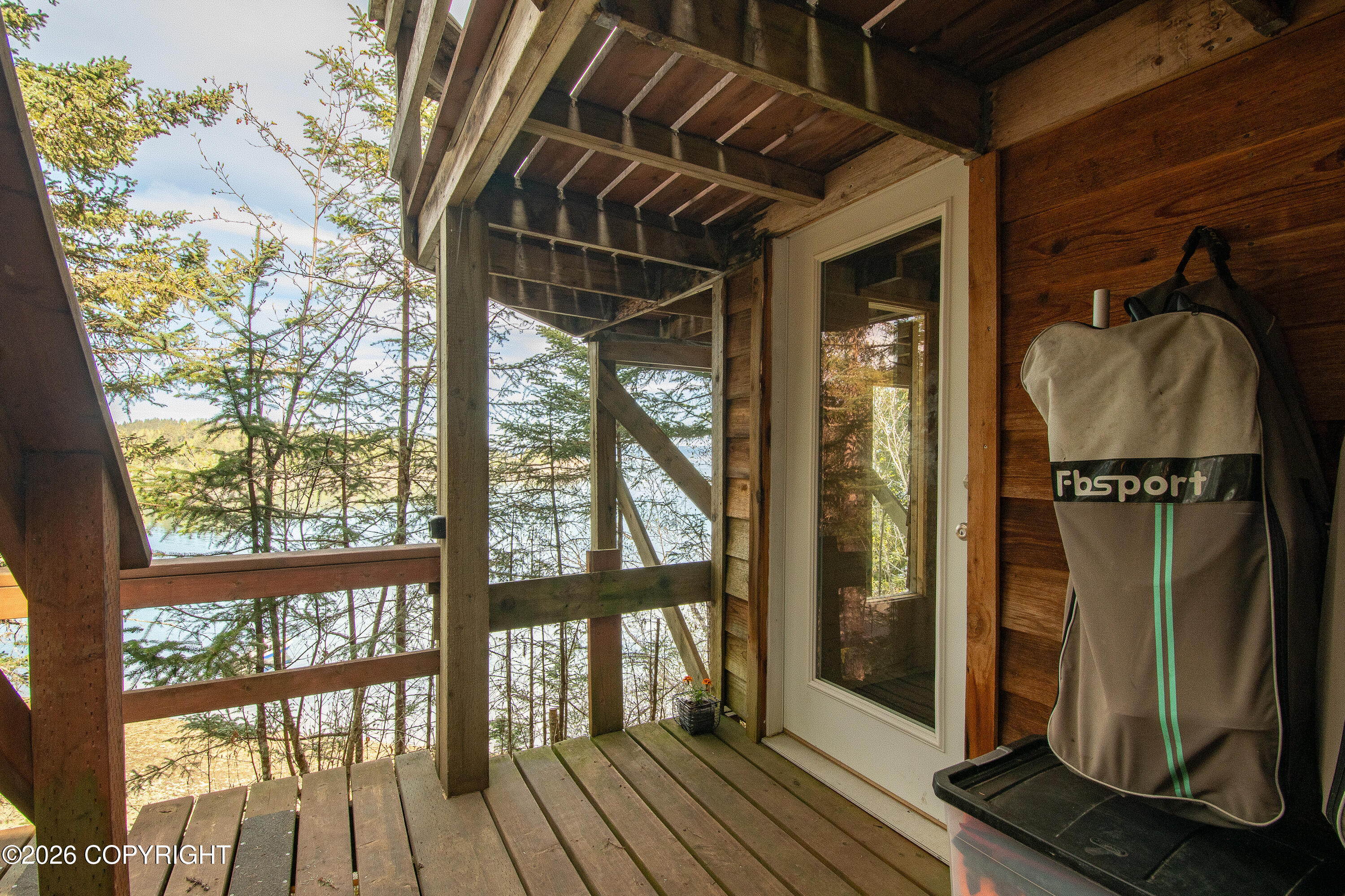 51151 Halibut Cove REM SW