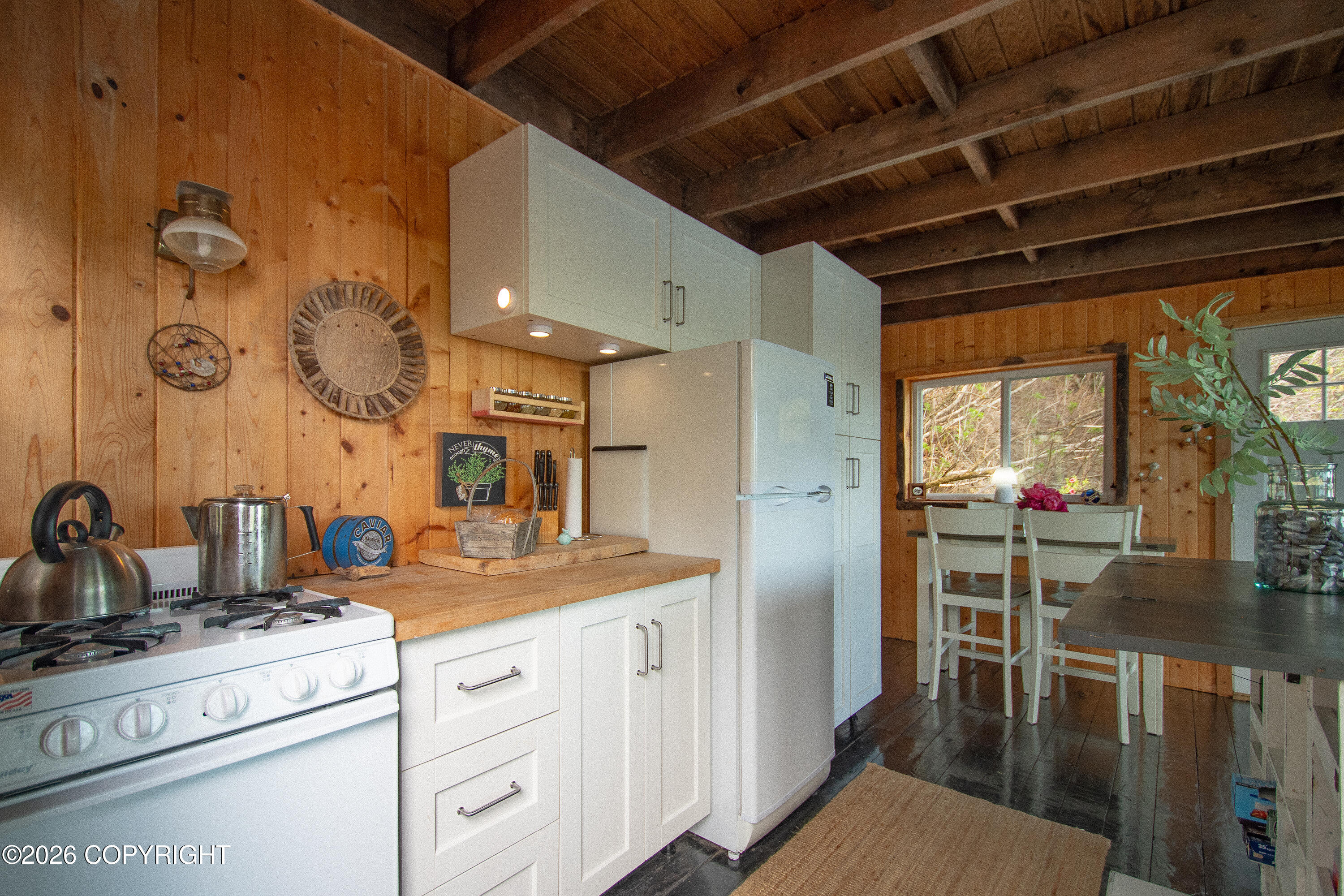 51151 Halibut Cove REM SW