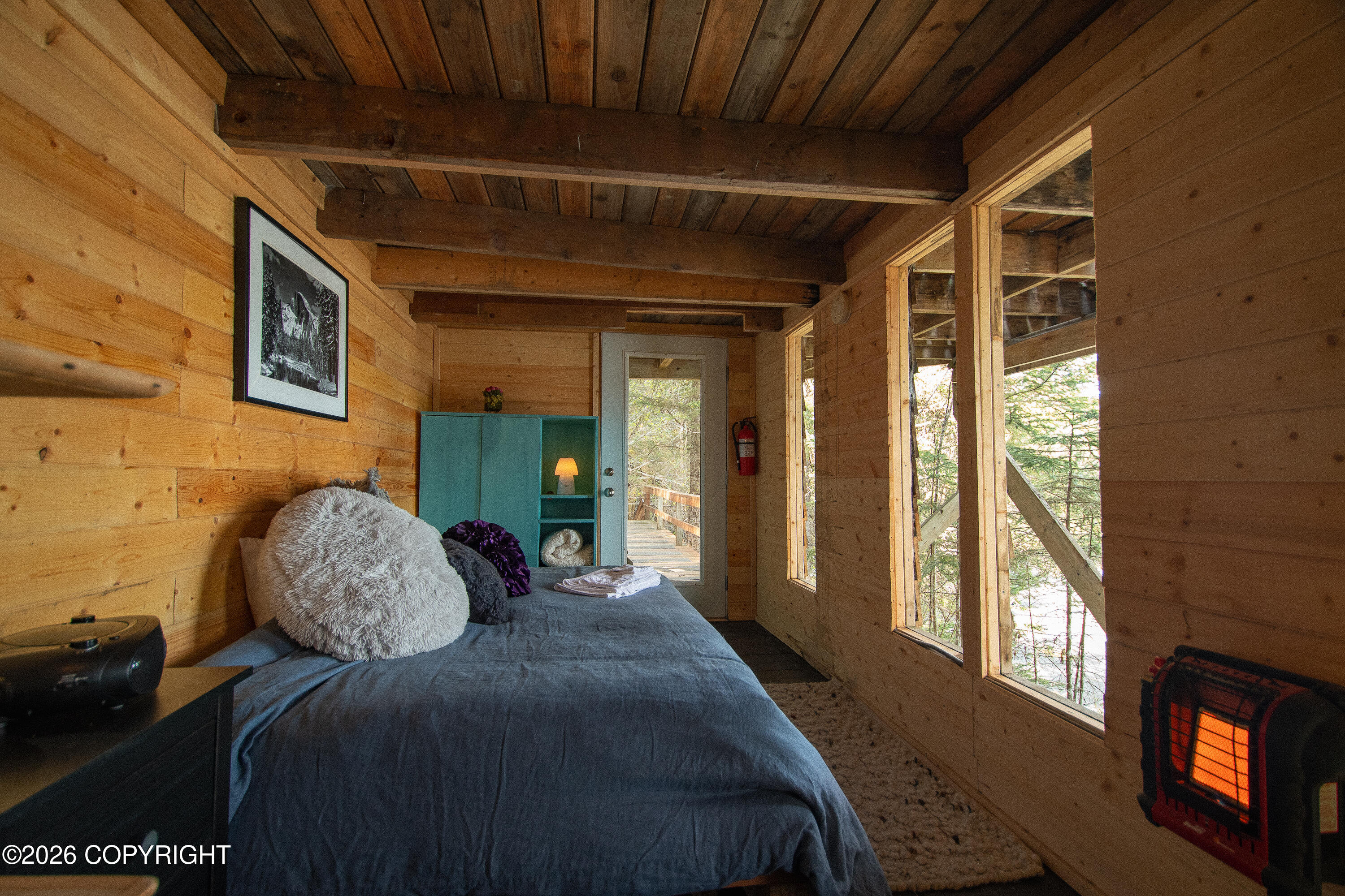 51151 Halibut Cove REM SW