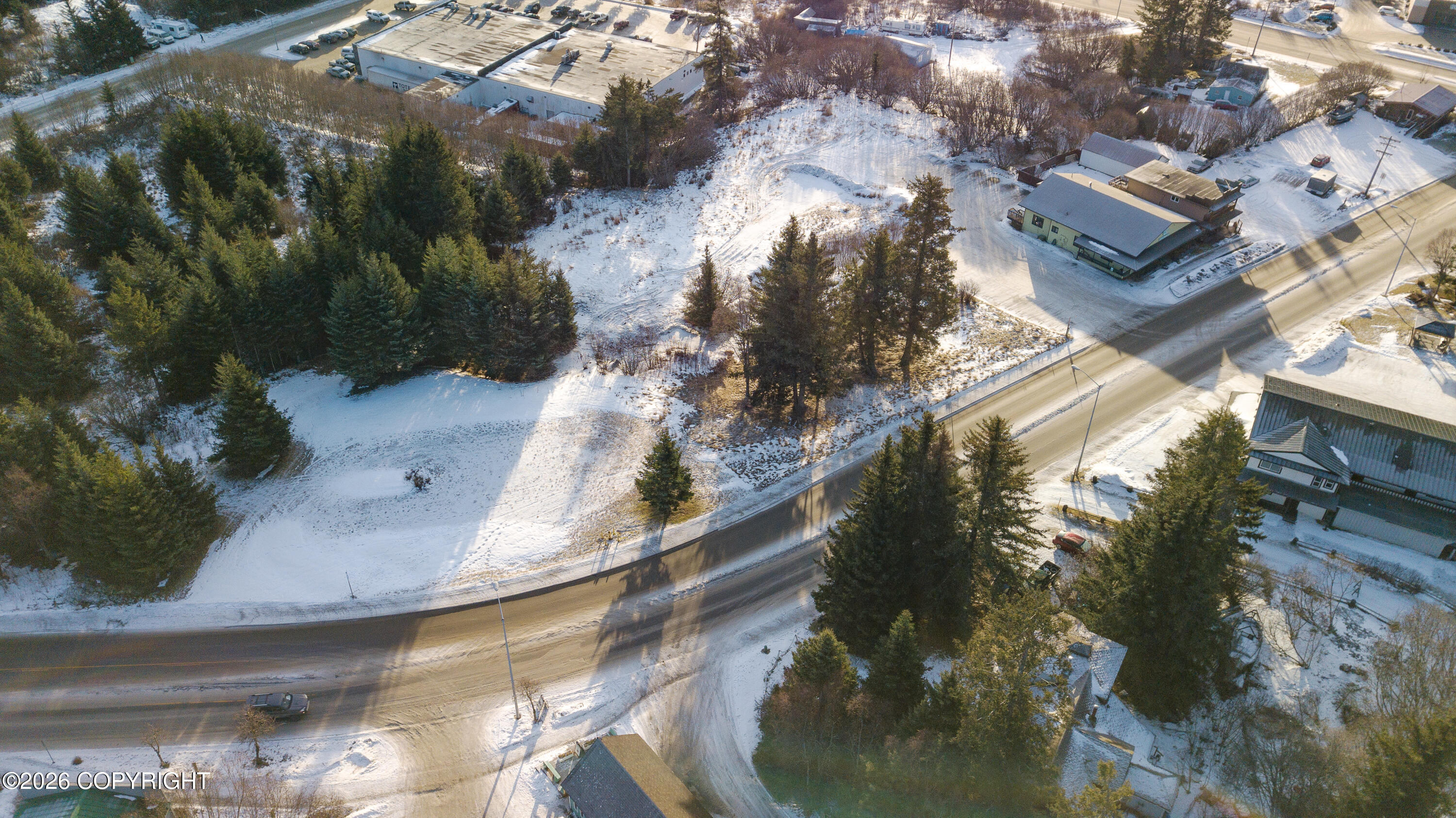 305 W Pioneer Avenue