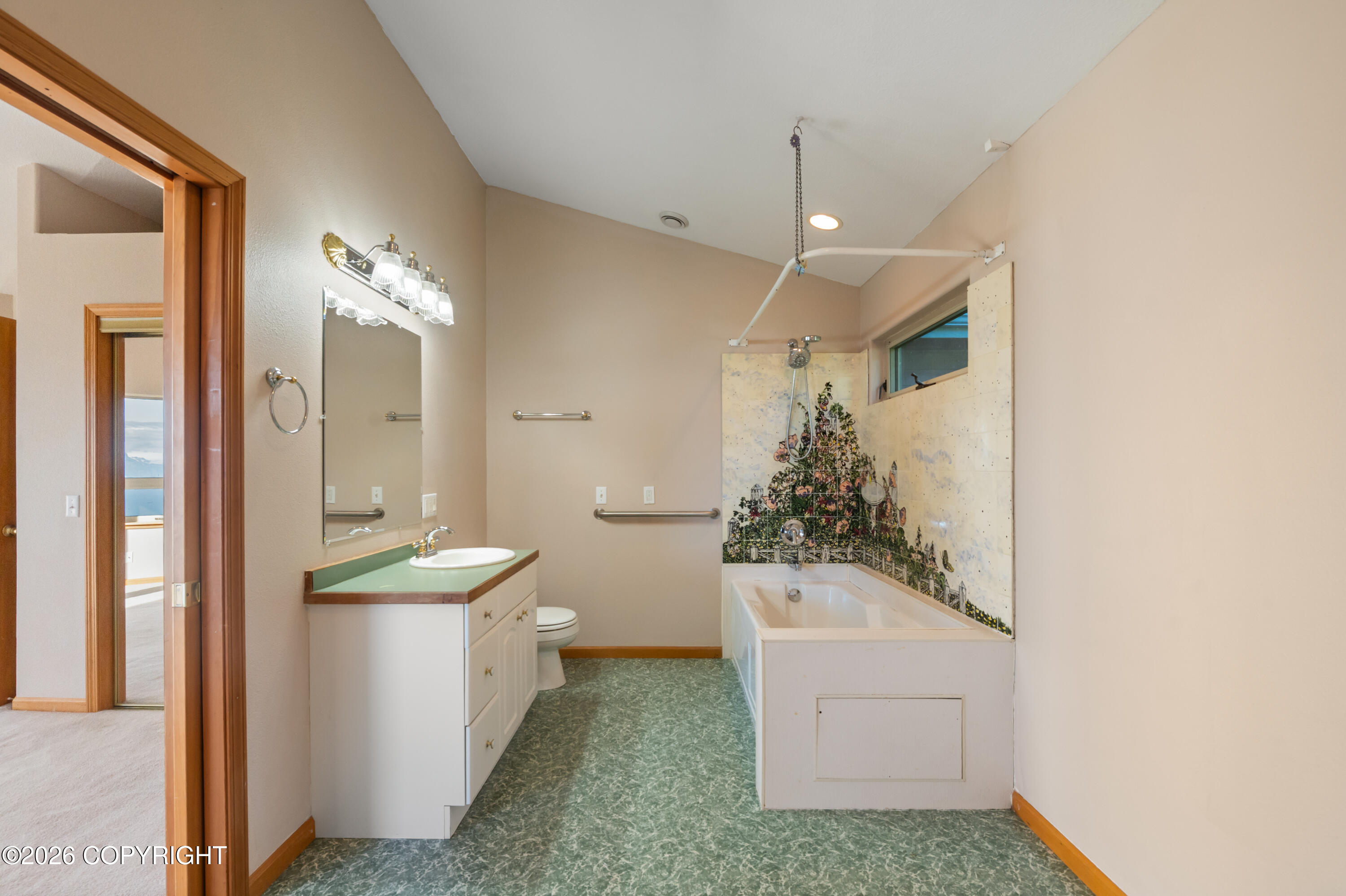 5655 Scenic Place