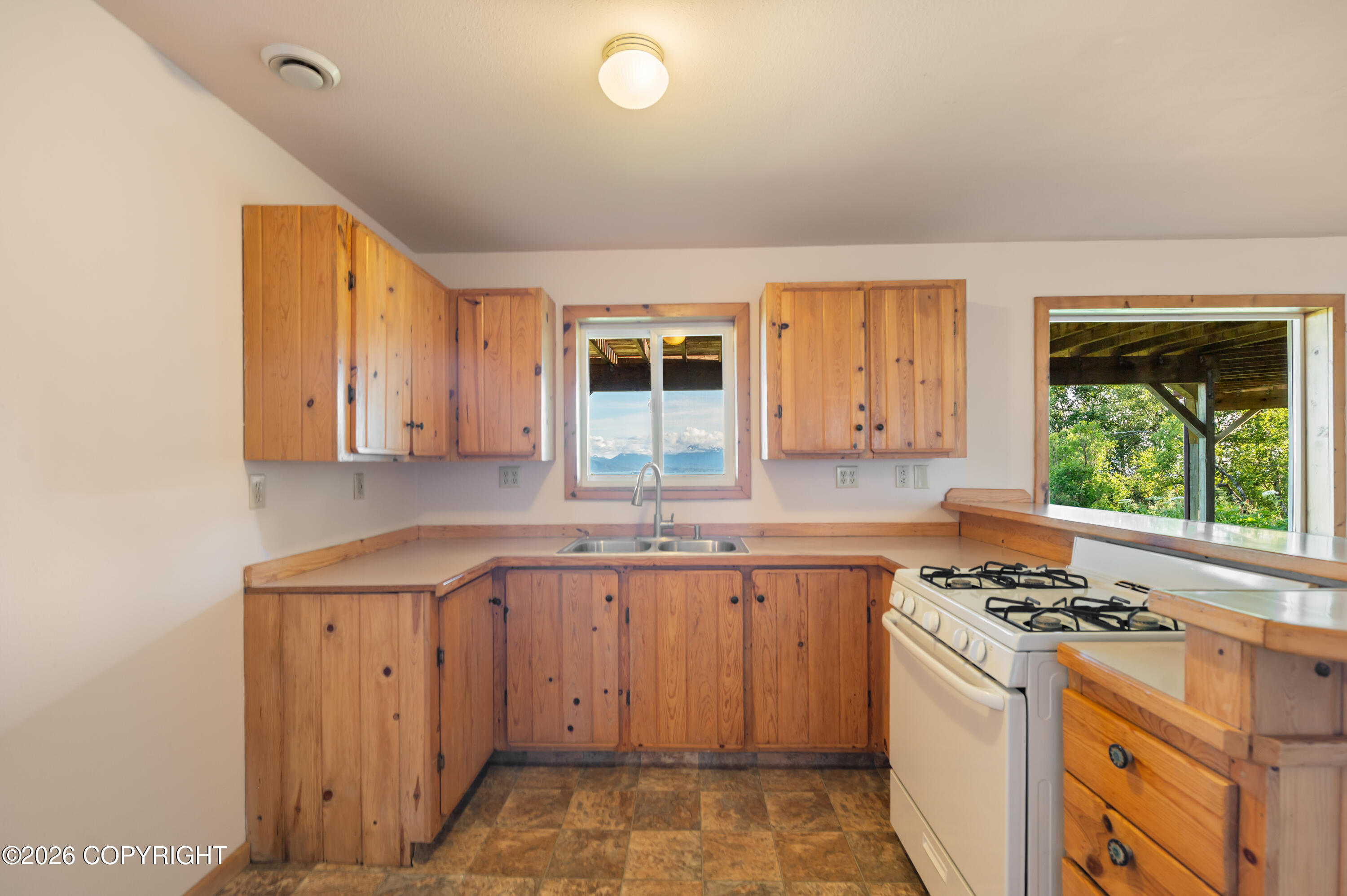 5655 Scenic Place