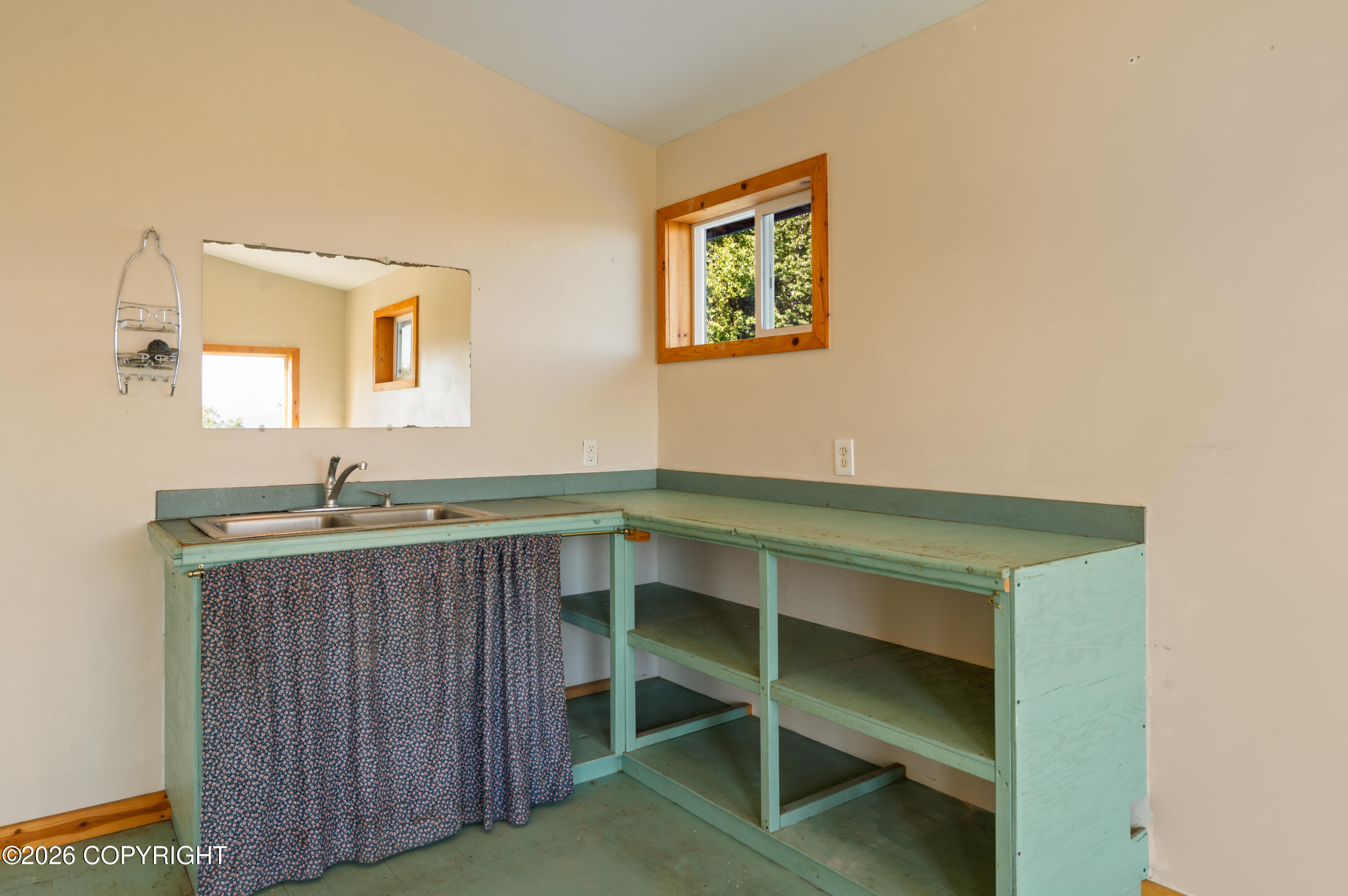 5655 Scenic Place