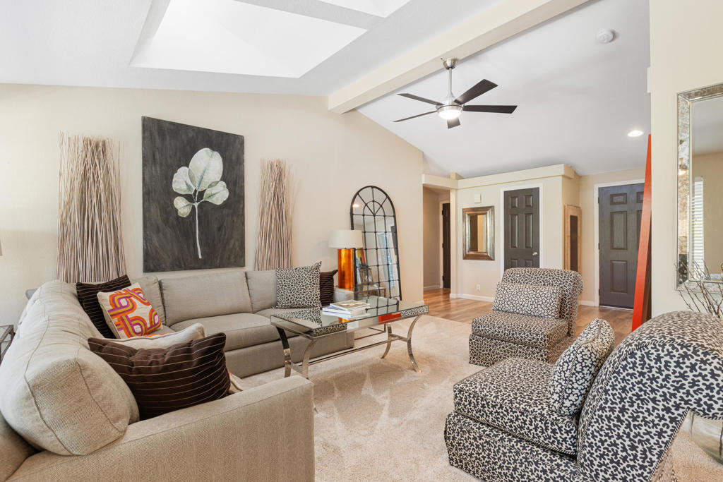 15300 Palm Drive 222