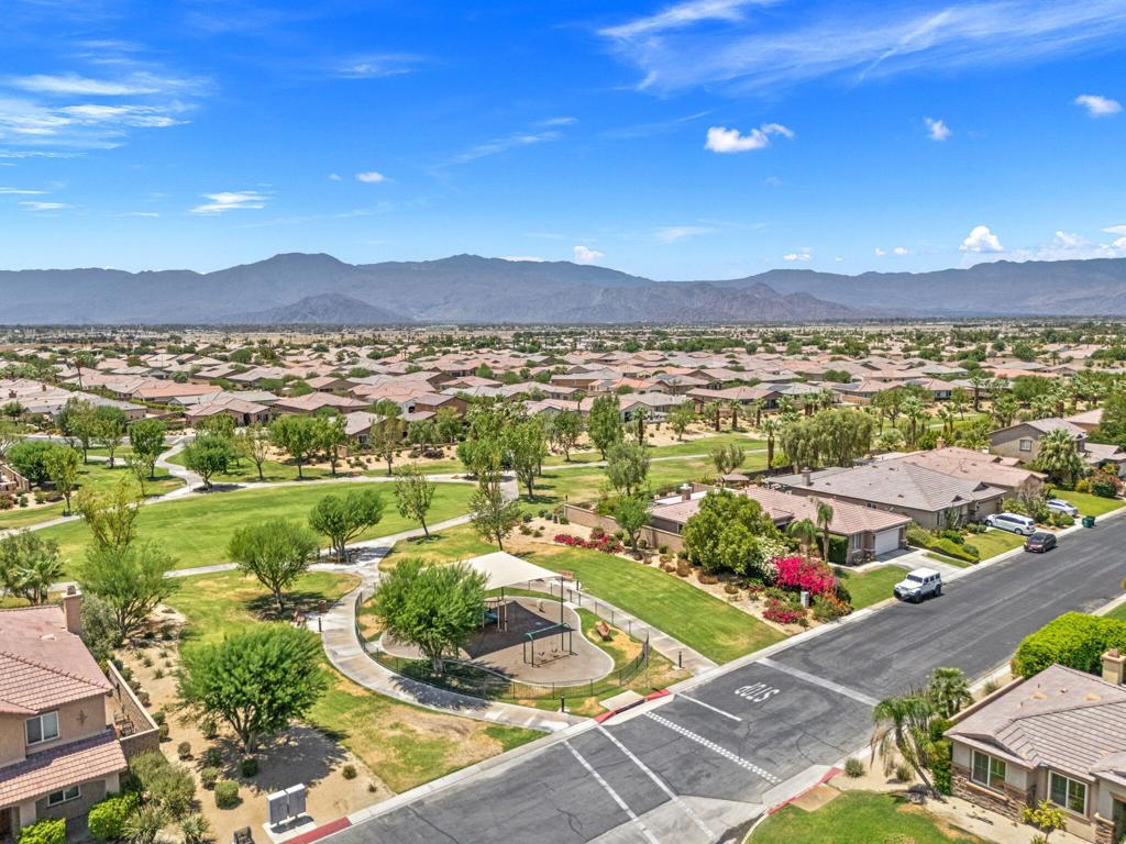 82144 Paradiso Drive