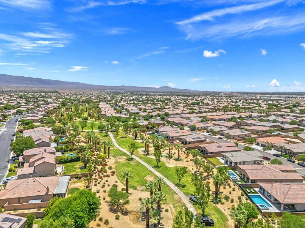 82144 Paradiso Drive