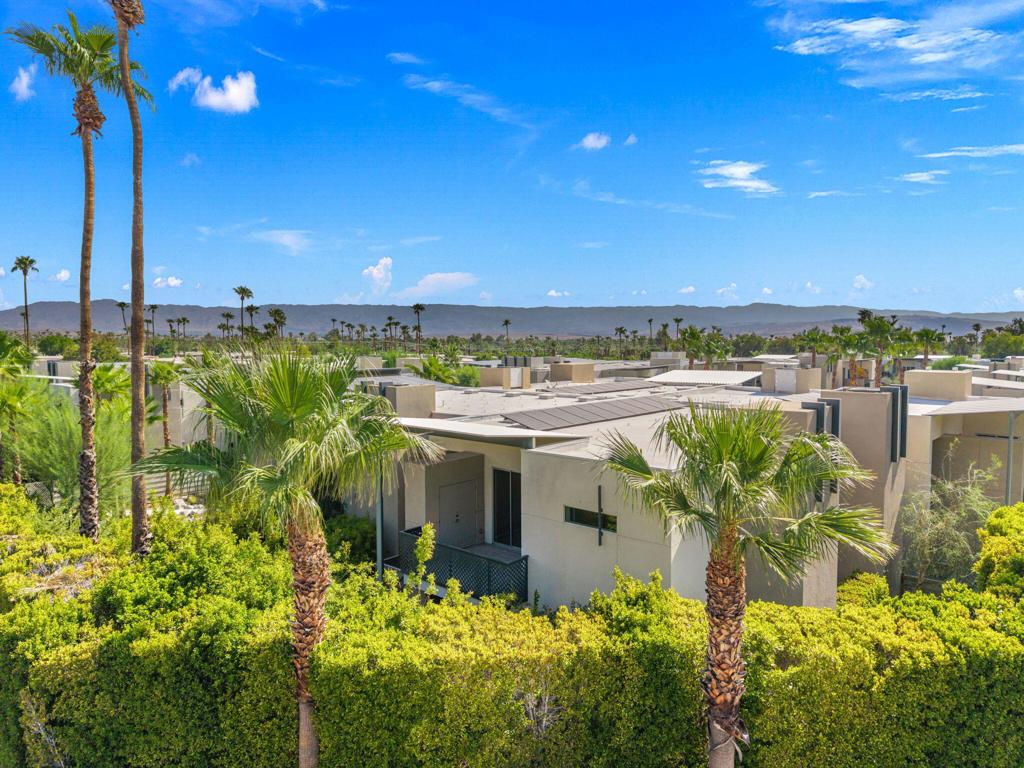 110 The Riv