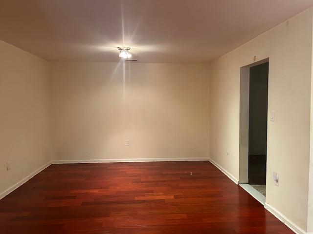 24 BUTTONWOOD ST