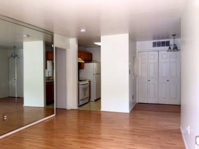 21 MULBERRY ST