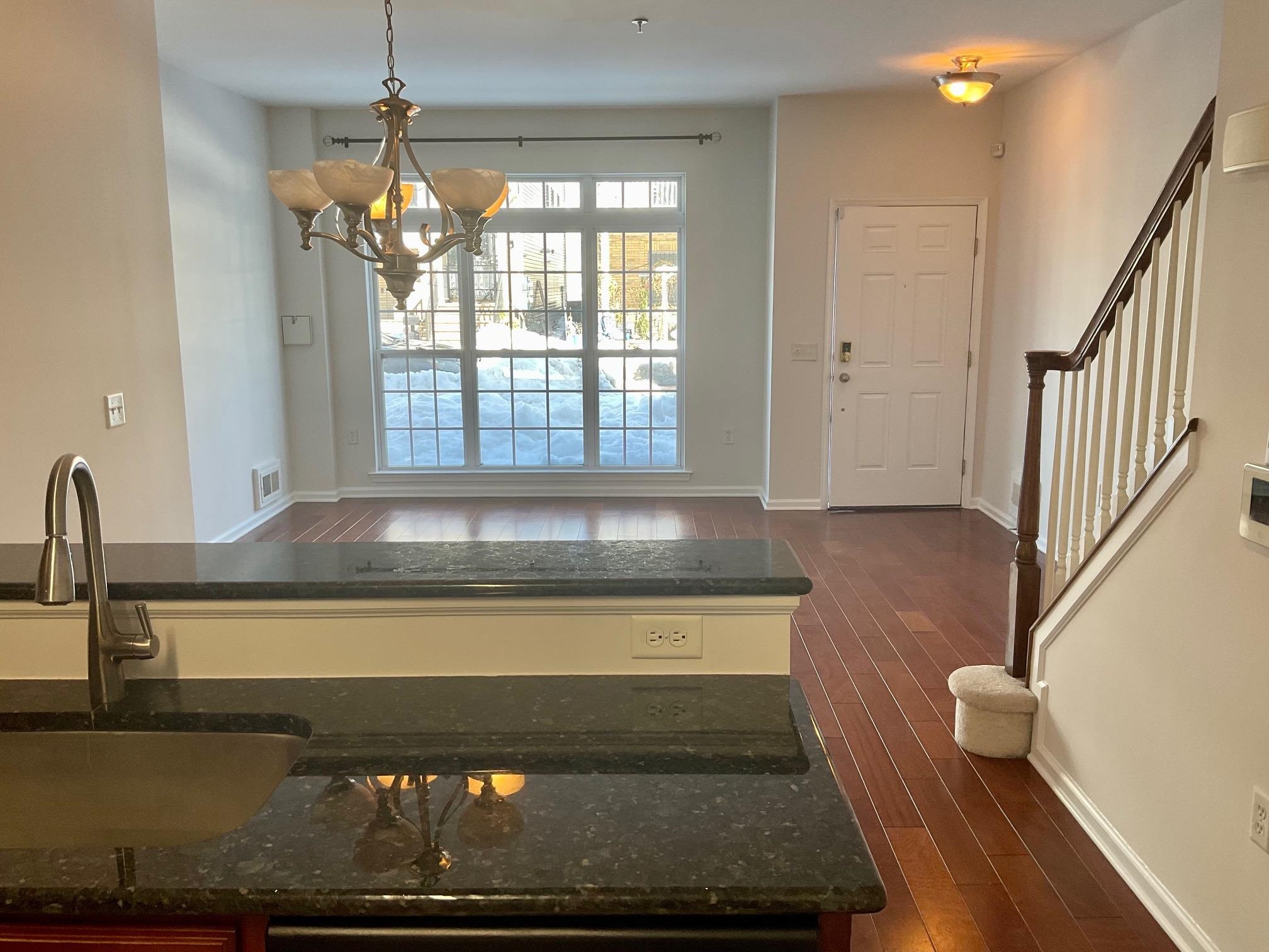 265 CUSTER AVE Unit: 107