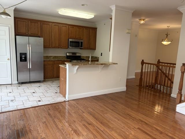 15 ALEXANDER CT