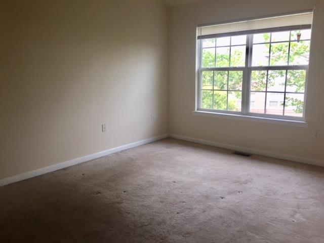 15 ALEXANDER CT