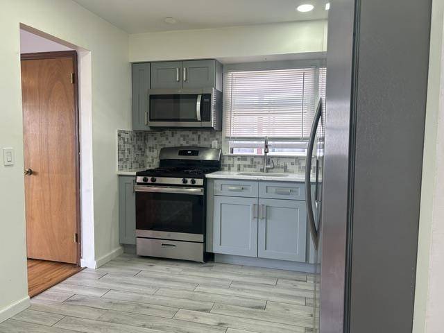 56 ISABELLA AVE Unit: 2