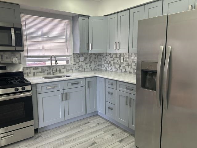 56 ISABELLA AVE Unit: 2