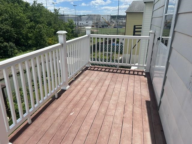 56 ISABELLA AVE Unit: 2