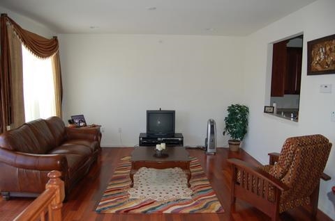 5 CARPENTER CT