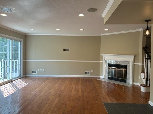 28 JUNIPER ST