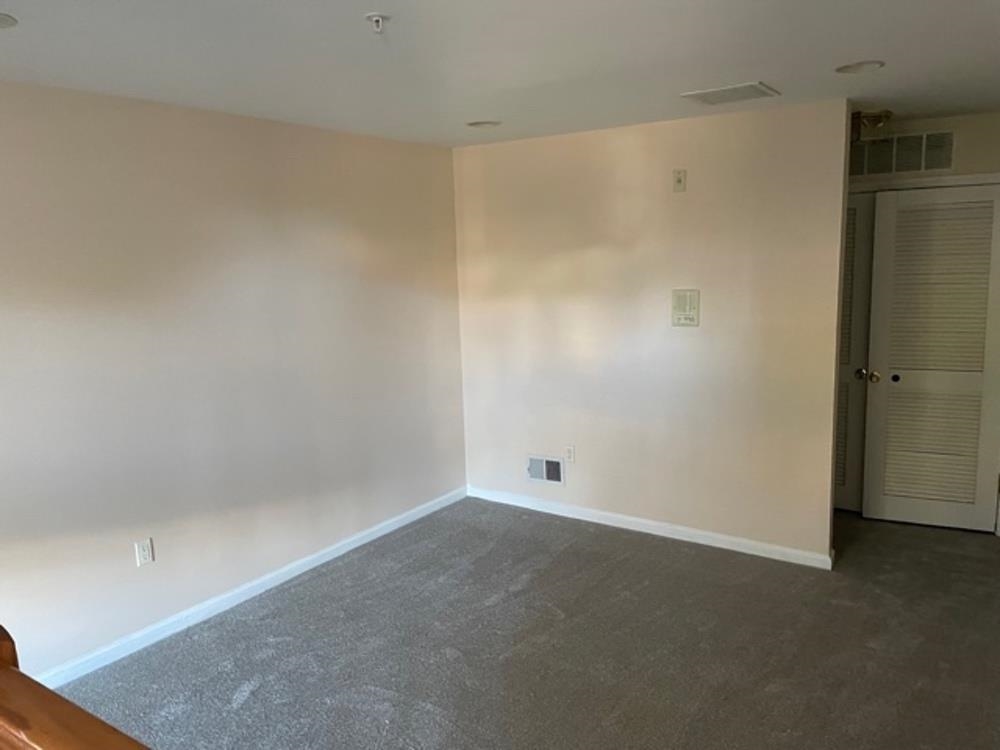 2 TOTTENHAM CT