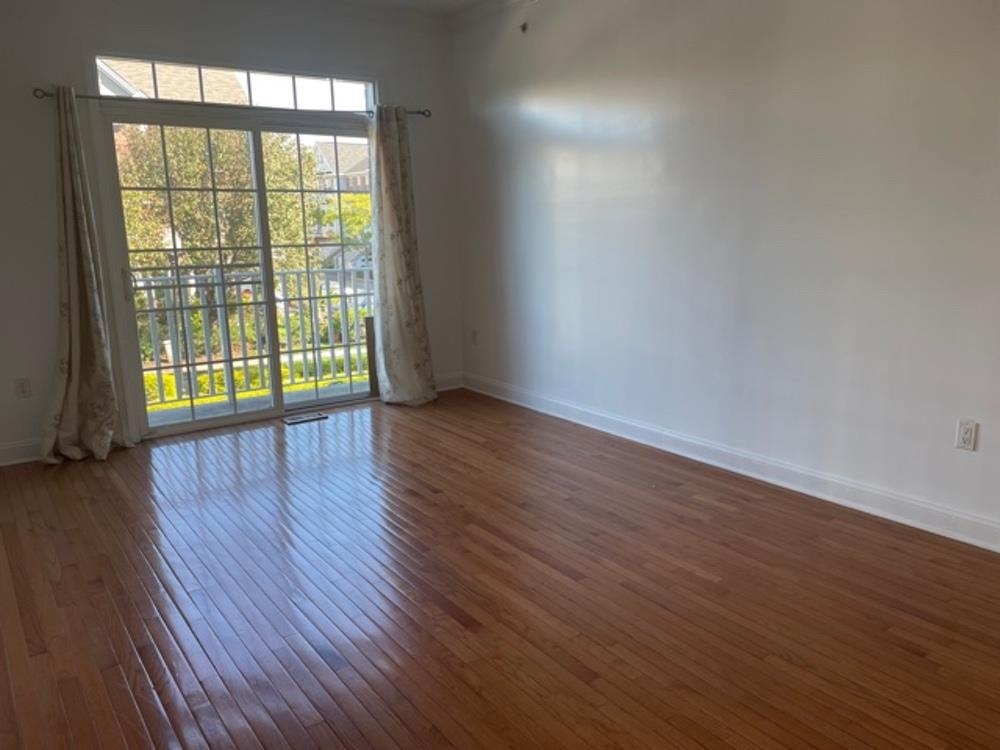 2 TOTTENHAM CT